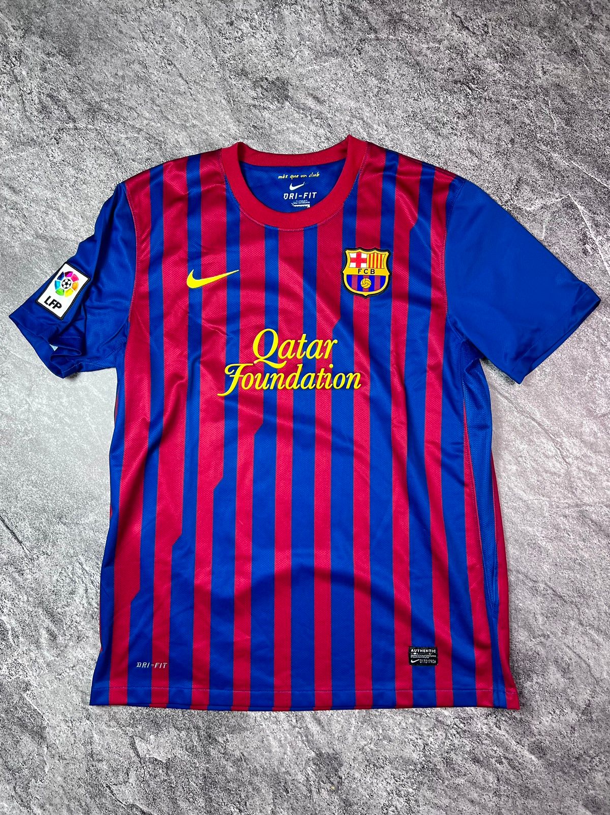 Pre-owned F C Barcelona X Nike 2011 2012 Nike Fc Barcelona Home Jersey Blokecore Drill Tee In Blue/red