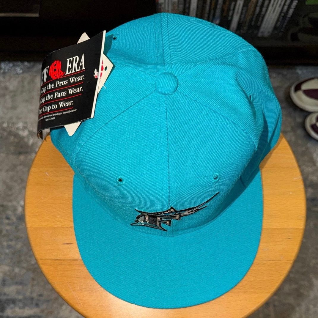 New Era New Era The 59/50 VNTG 90s Florida Marlins Hat Size 71/2 NWT Size ONE SIZE - 8 Thumbnail