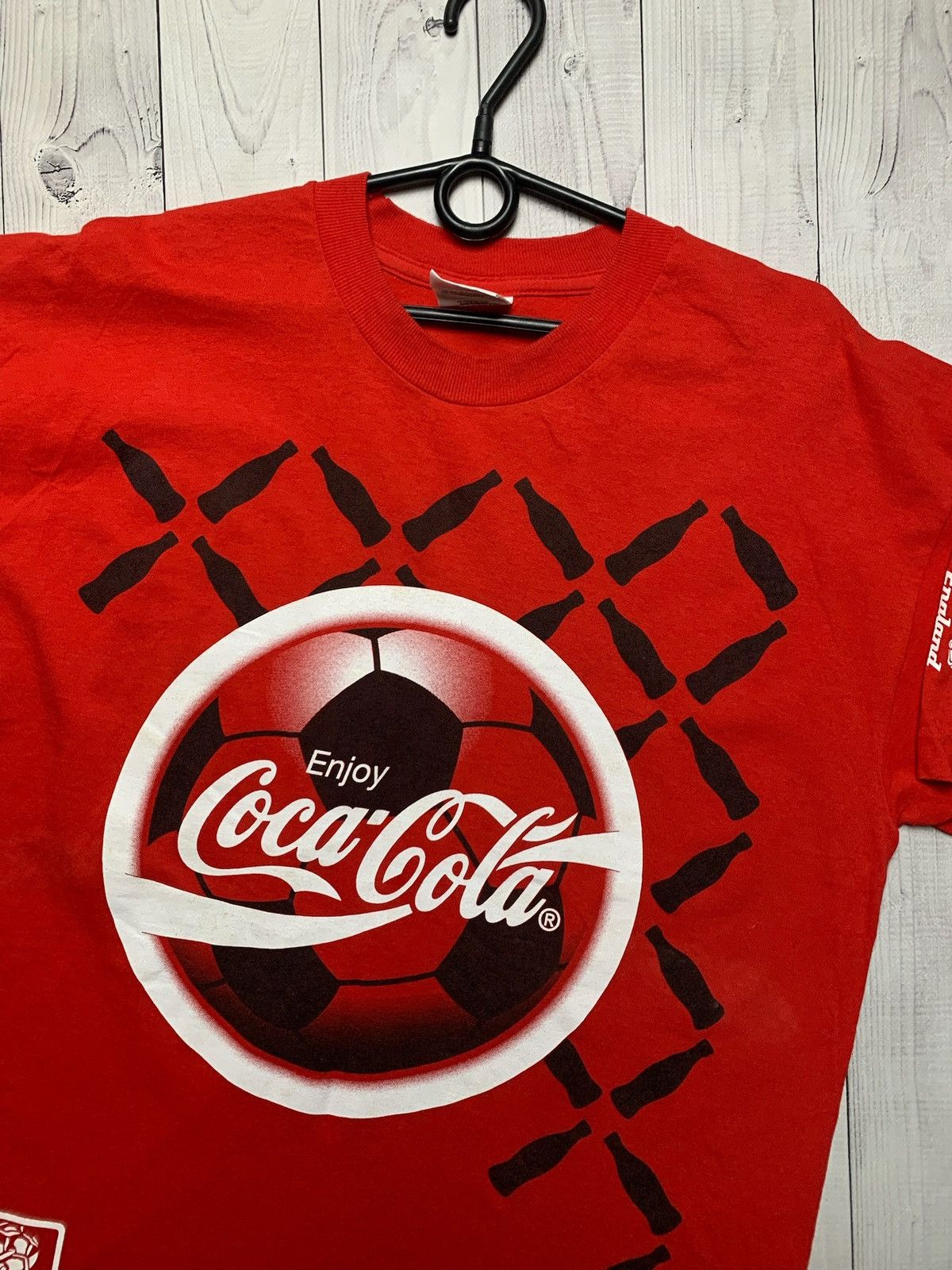 Coca Cola × Vintage Vintage Coca-Cola tee big logo rare vintage tee L Size US L / EU 52-54 / 3 - 2 Thumbnail