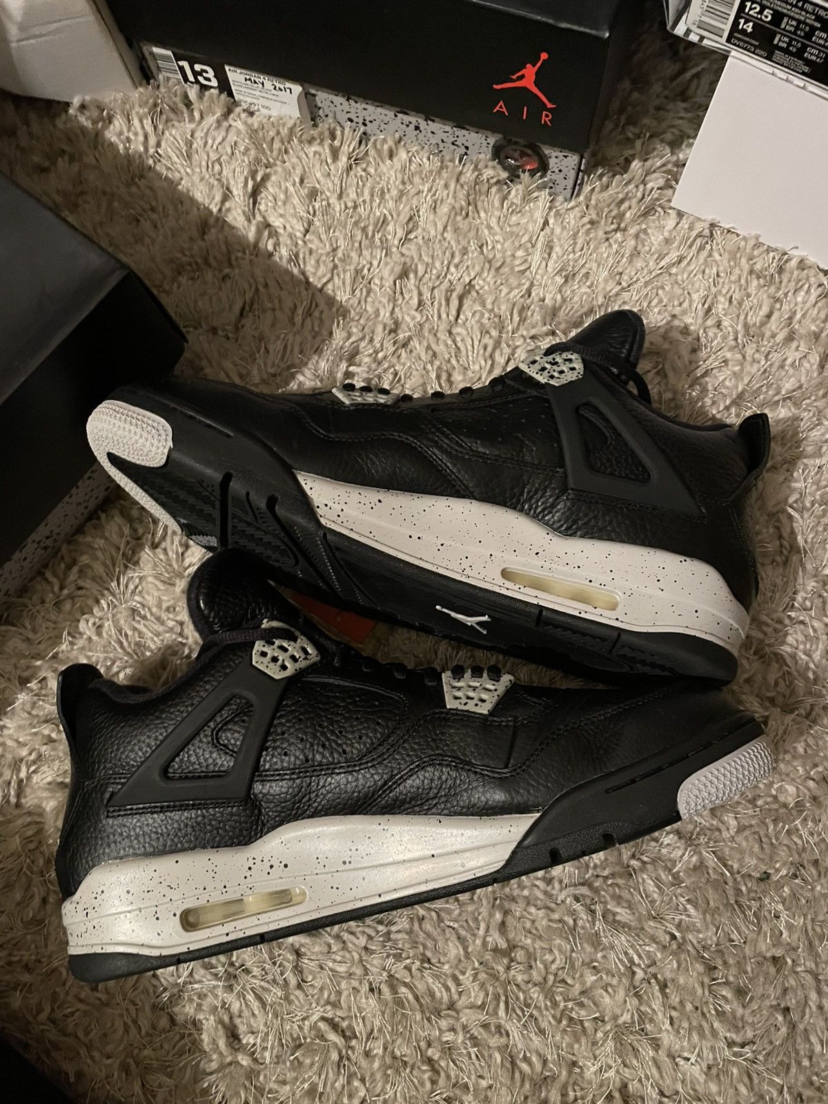 Jordan Brand Jordan 4 Oreo 2015 Release Size US 13 / EU 46 - 3 Thumbnail
