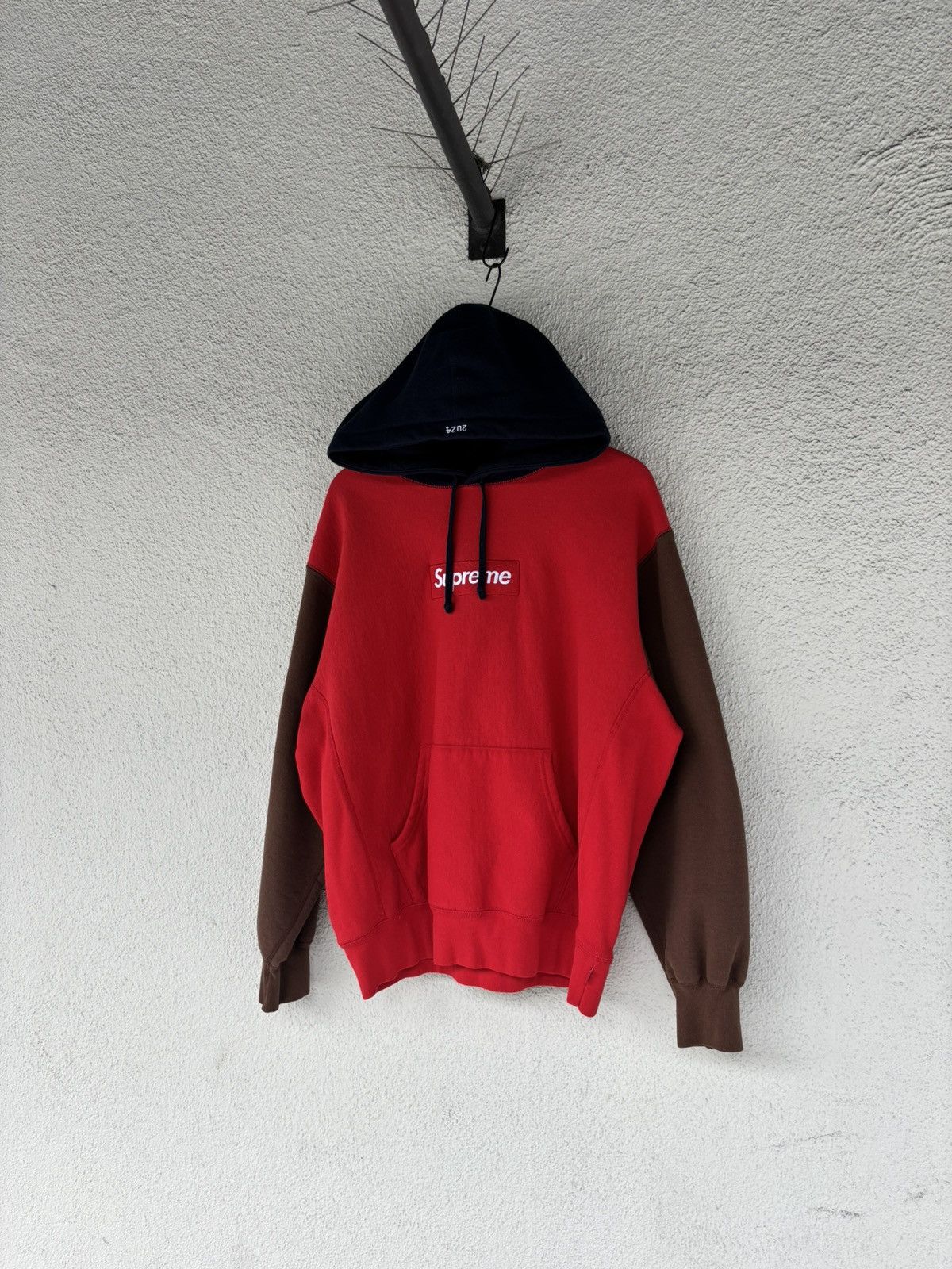 Supreme Supreme 2024 box logo VNDS Size US M / EU 48-50 / 2 - 1 Thumbnail