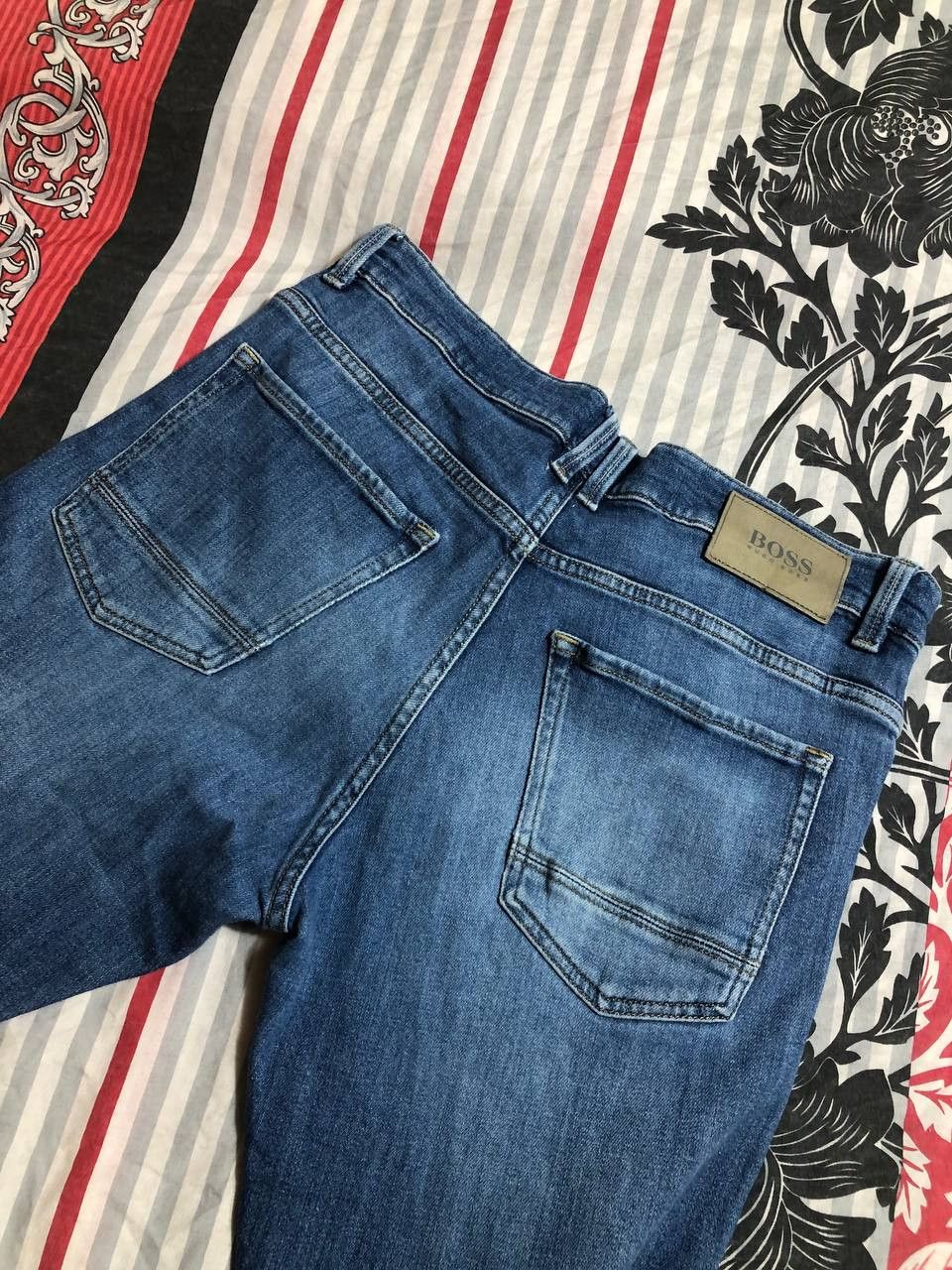 Hugo Boss × Japanese Brand Crazy Crash Dirty Baggy Faded Jean Japan Avant Garde Style Size US 32 / EU 48 - 13 Thumbnail