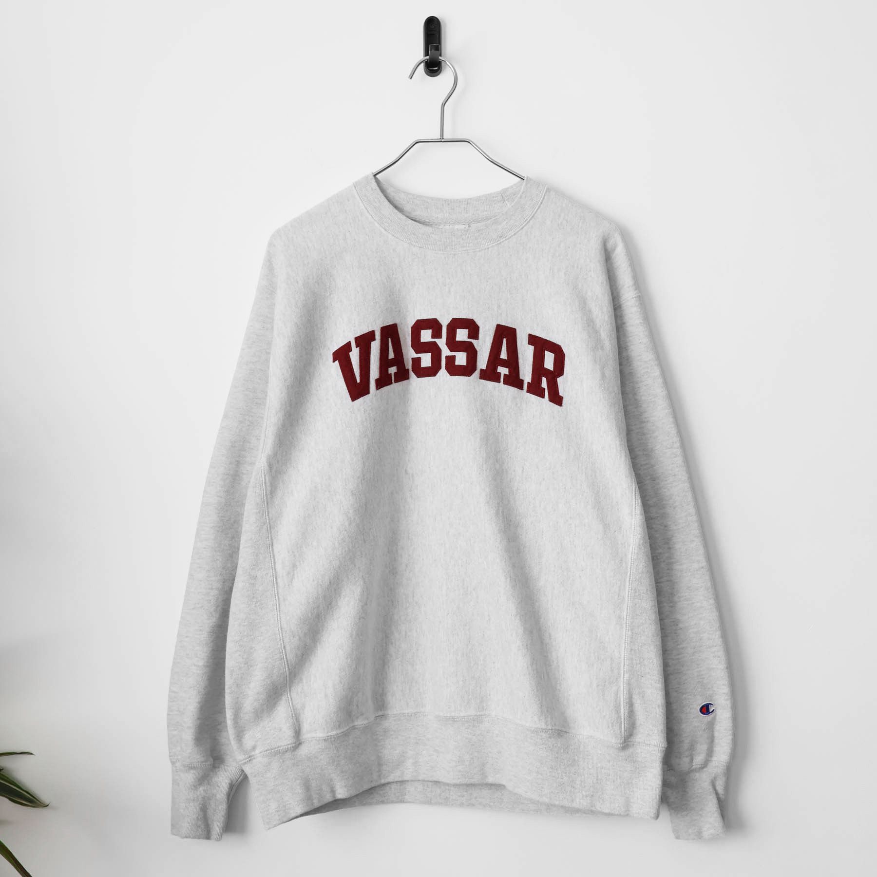 Vintage VTG Vessar College Champion Sewn On Logo Crewneck Sweatshirt Size US L / EU 52-54 / 3 - 1 Thumbnail