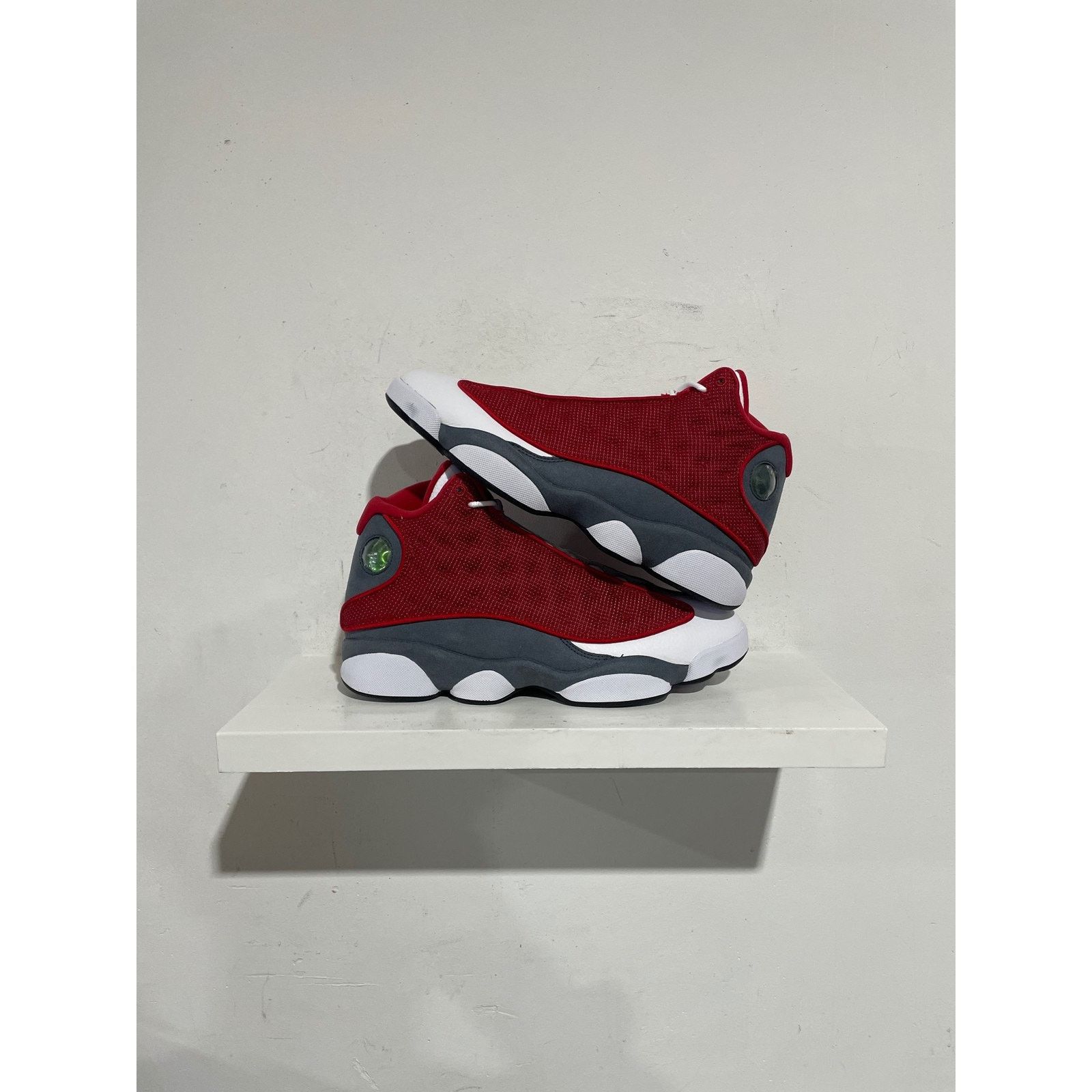 Nike NIKE JORDAN 13 GYM RED FLINT GREY SIZE 8.5 NEW Size US 8.5 / EU 41-42 - 1 Thumbnail