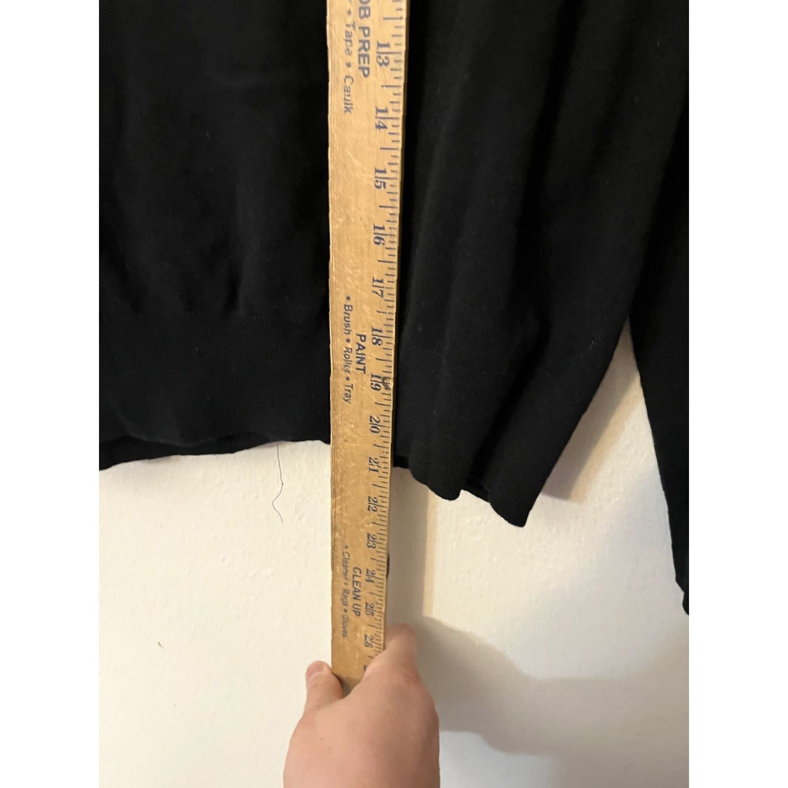 Marc by Marc Jacobs Marc by Marc Jacobs Cardigan Sweater Large Black Women's Wool Cashmere Blend Knit V-Neck Button All Seasons Regular Size L Name Brand Size L / US 10 / IT 46 - 5 Thumbnail