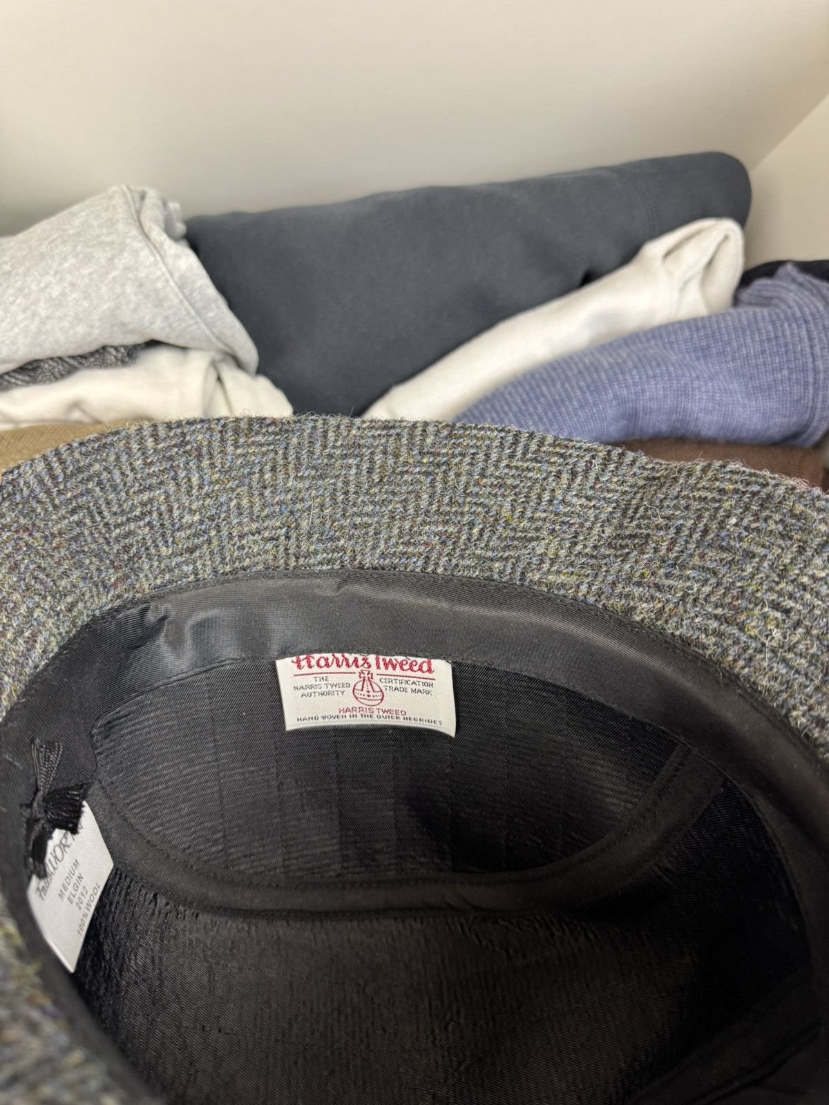 Harris Tweed Harris Tweed 100% Wool Hat with Feather Accent Size ONE SIZE - 12 Thumbnail