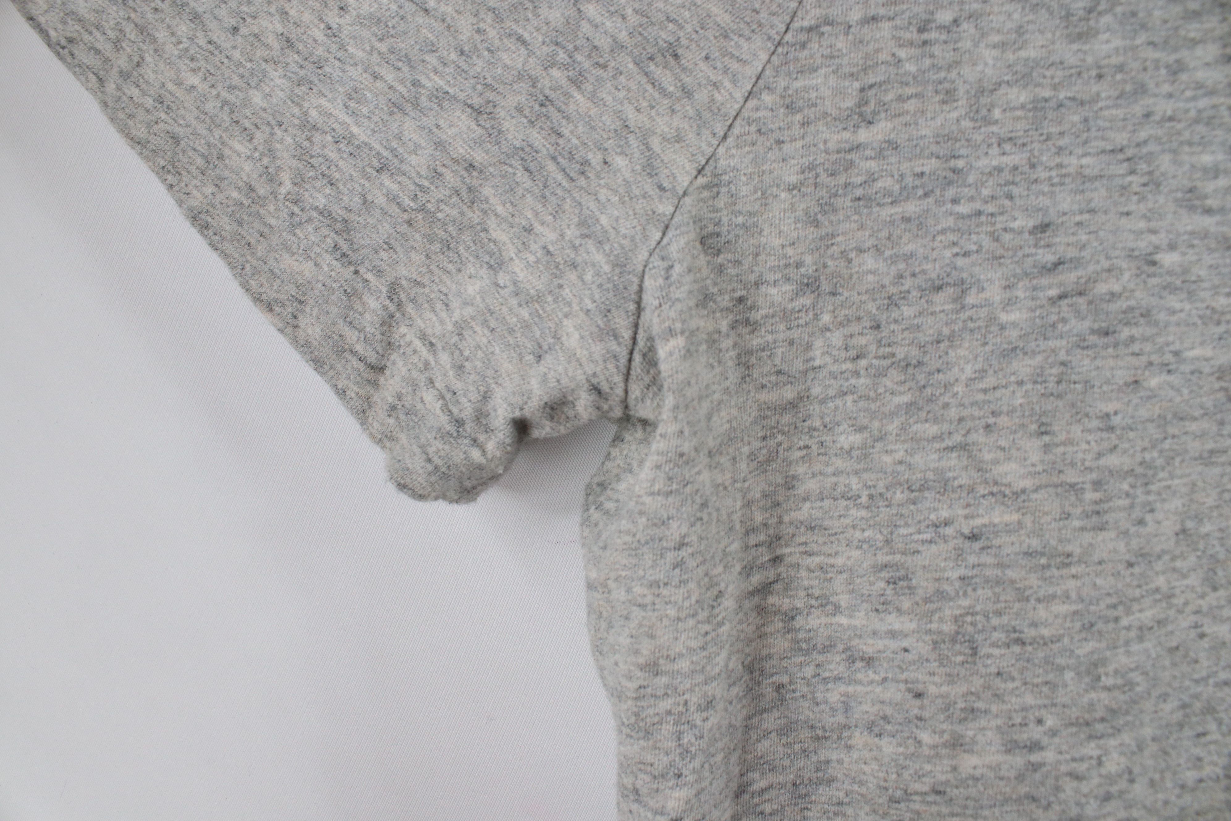 Ralph Lauren × Vintage Vintage Ralph Lauren Old English Spell Out Lion T-Shirt Gray Size US L / EU 52-54 / 3 - 5 Thumbnail