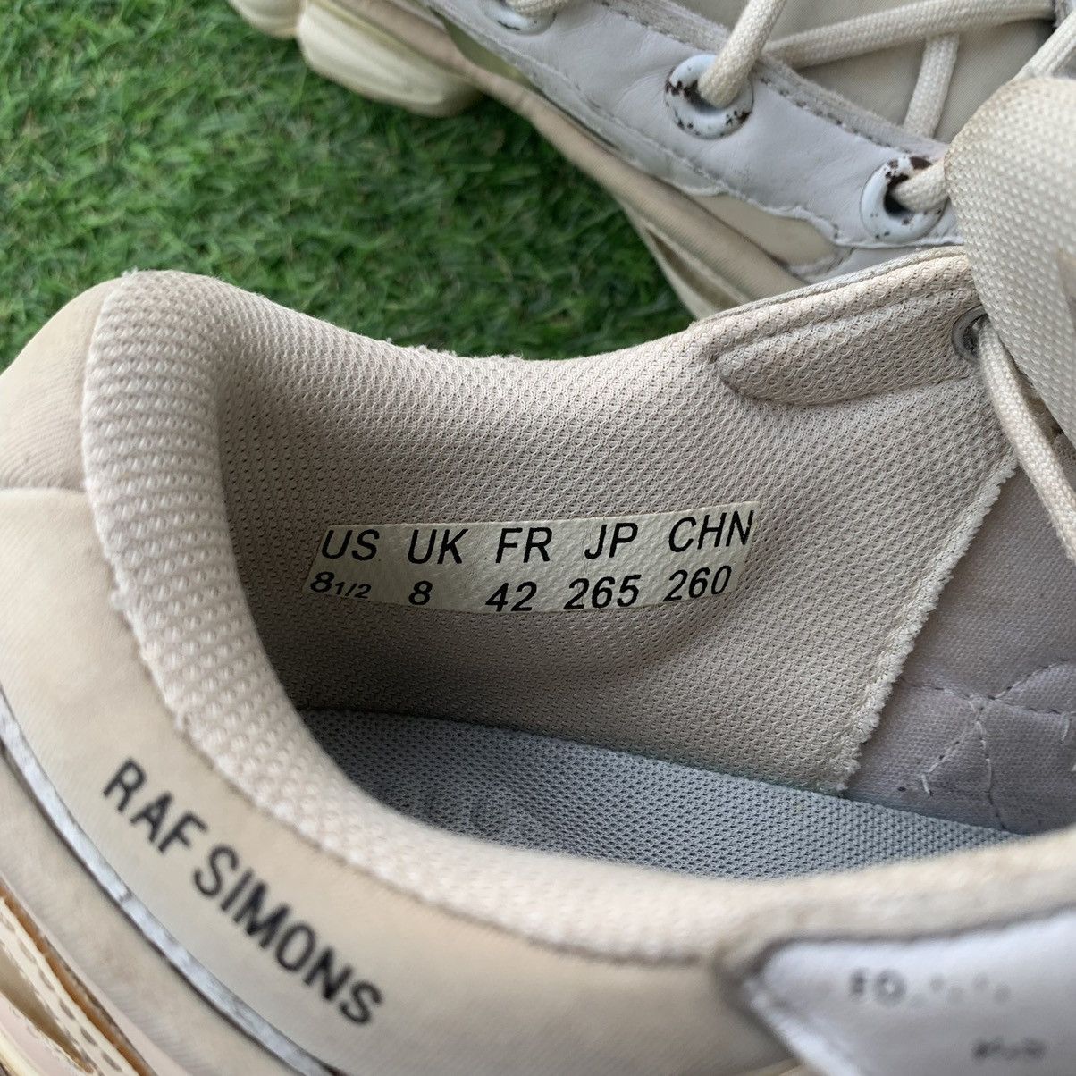 Adidas × Raf Simons ⚡️RARE⚡️Adidas Raf Simons Ozweego Bunny size 8.5 Size US 8.5 / EU 41-42 - 8 Thumbnail