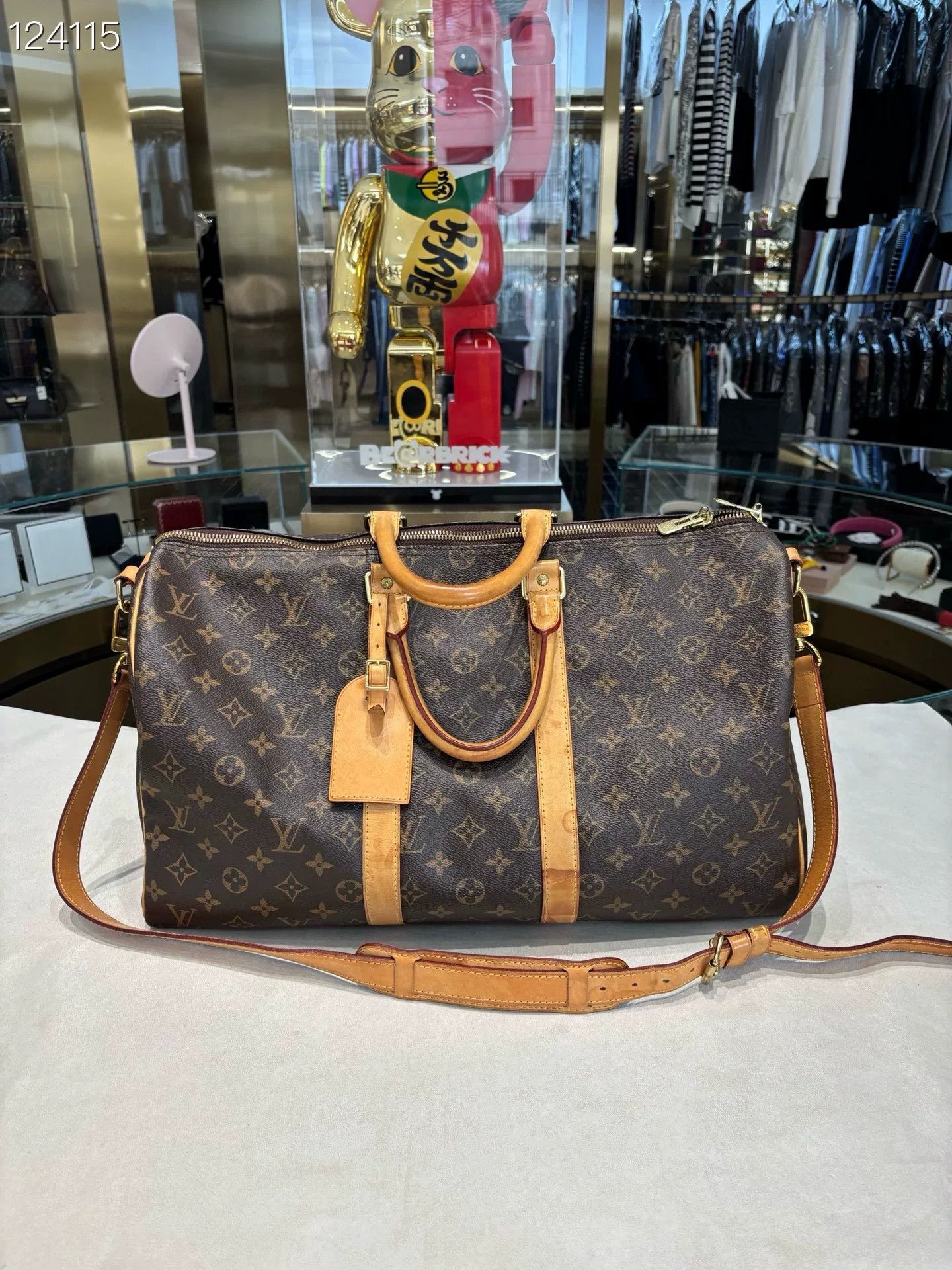 Louis Vuitton Louis Vuitton Monogram Travel Bag Size ONE SIZE - 1 Thumbnail