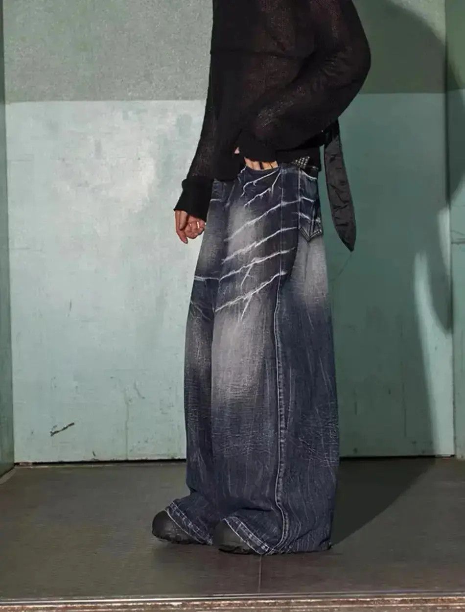 Japanese Brand Vintage washed distressed lightning texture baggy jeans Size US 30 / EU 46 - 6 Thumbnail