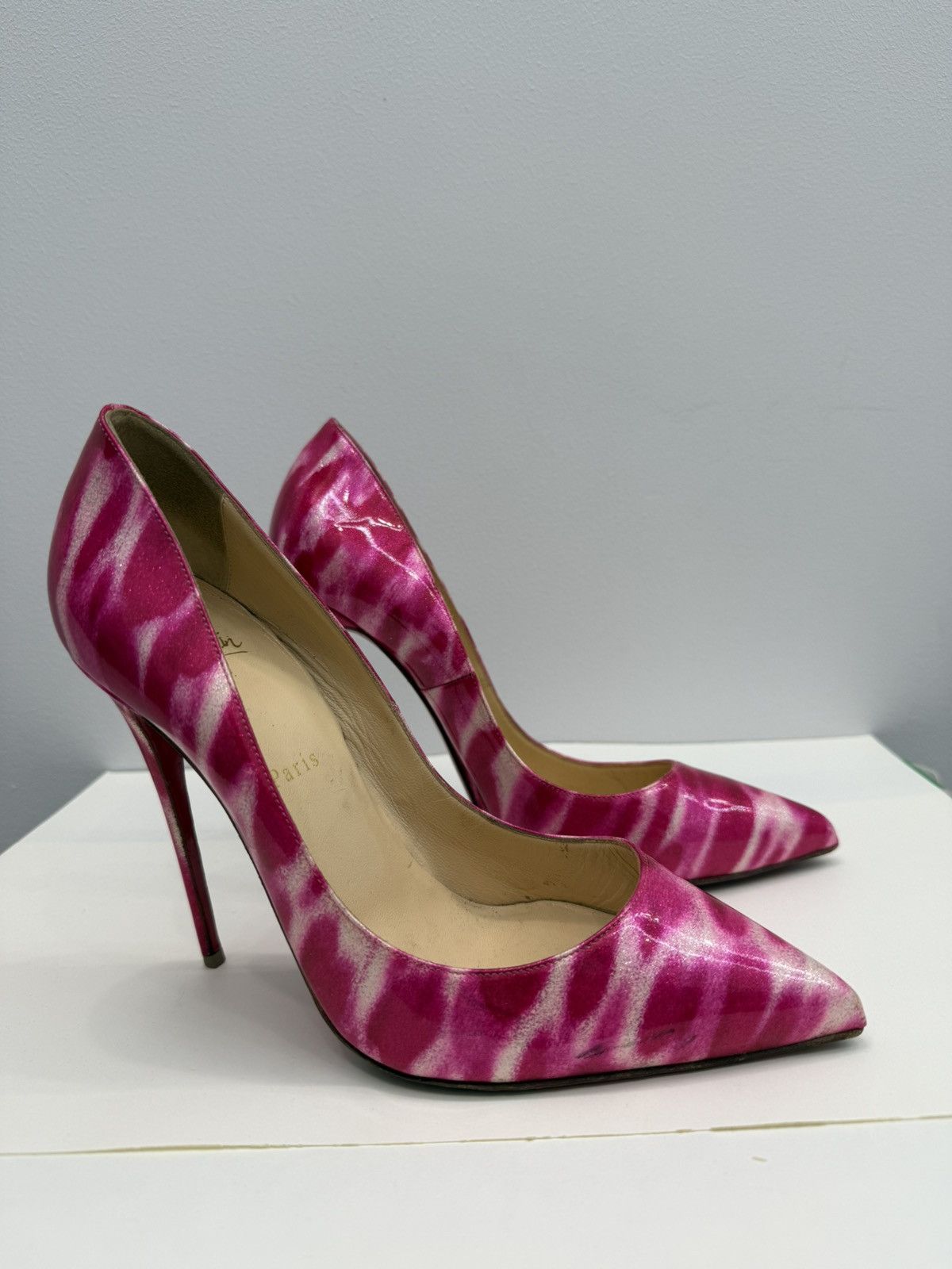 Christian Louboutin Glitter Pigalle Follies Pumps Heels