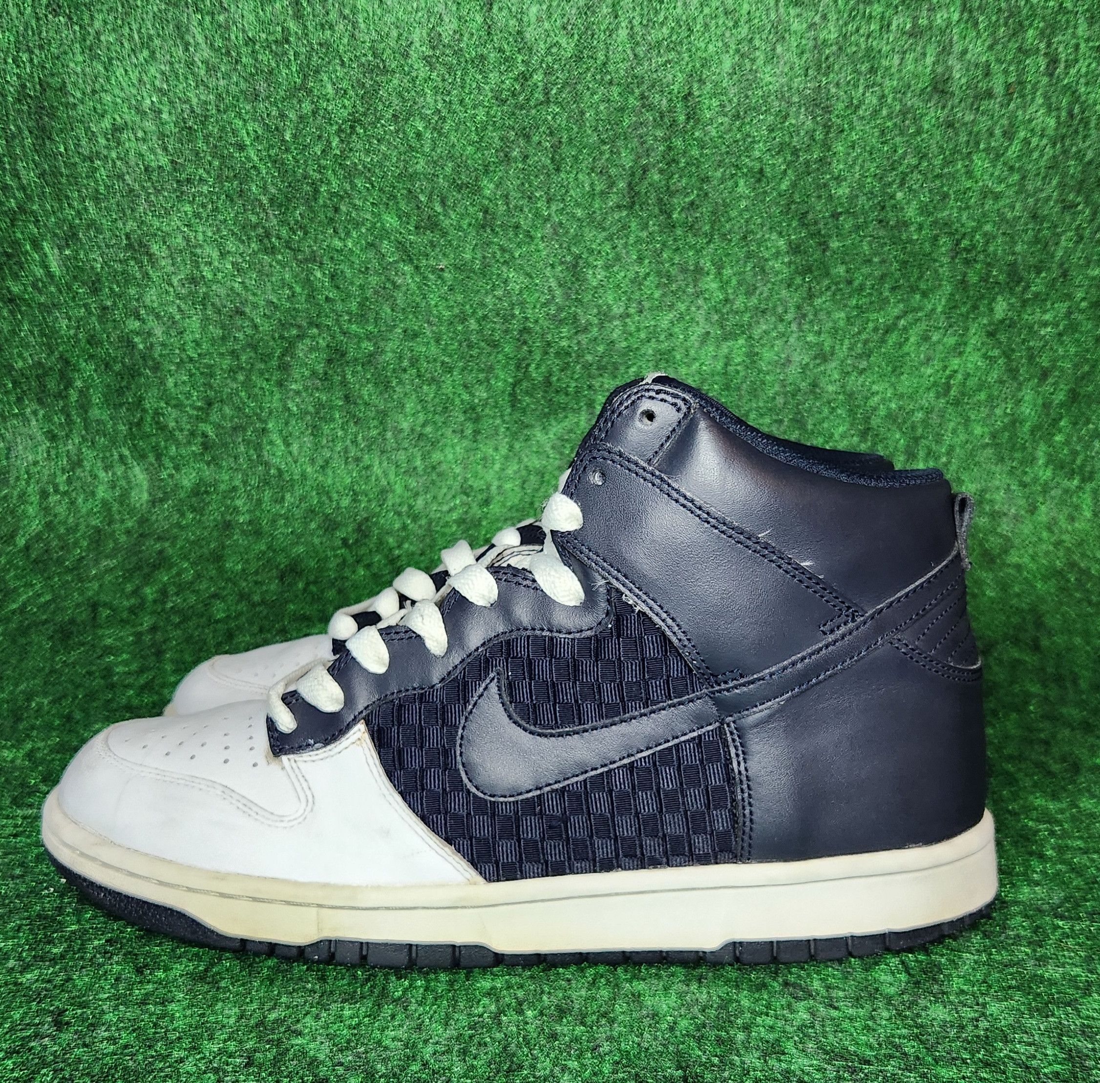 image of Nike Dunk High White Dark Obsidian 2009 Size 9.5 Shoes, Men's