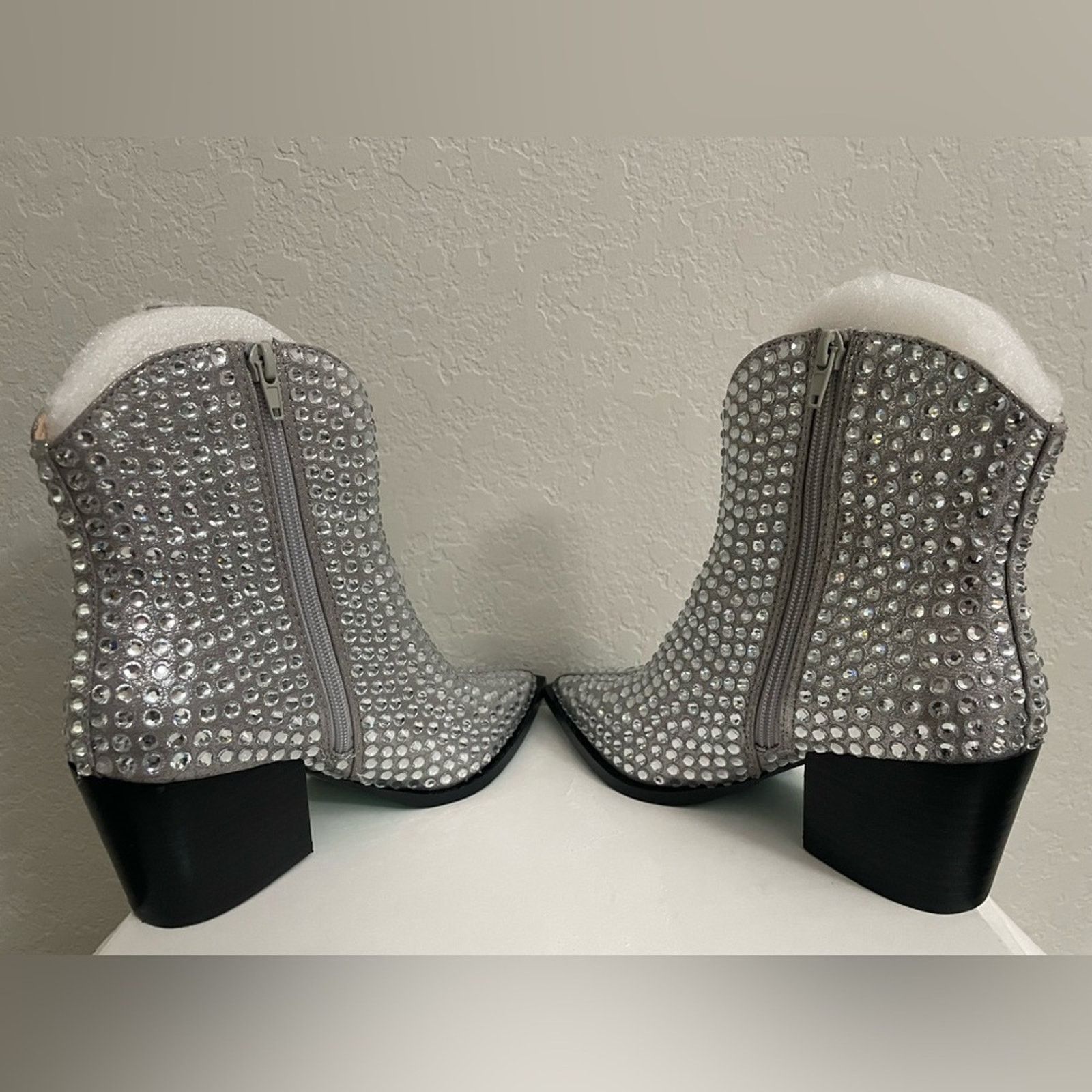 Betsey Johnson Betsey Johnson Neil Jewel Studded Boot in Silver Womens 6.5 Size US 6.5 / IT 36.5 - 5 Thumbnail