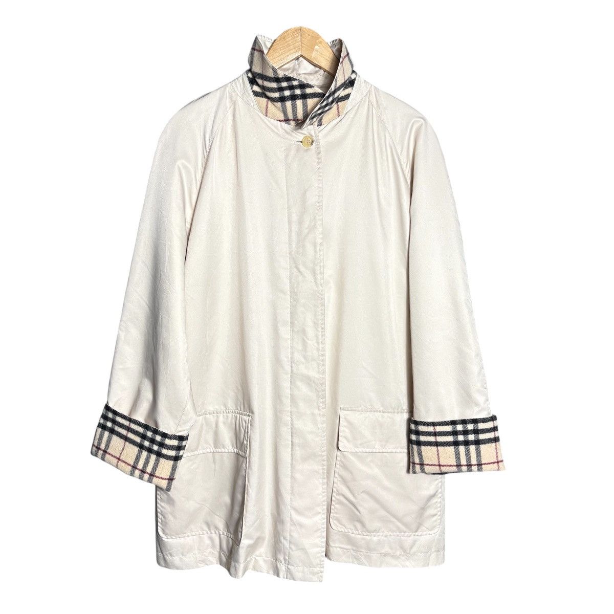 Burberry Burberry London Nova Check Jacket Coat Size US L / EU 52-54 / 3 - 1 Thumbnail
