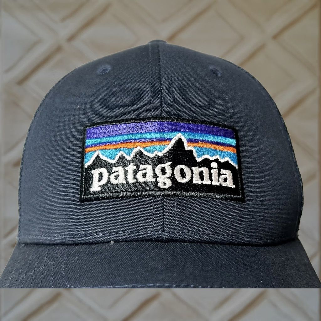 Patagonia Patagonia Trucker Hat Navy Blue P-6 Logo LoPro One Size Men Mens Hat Size ONE SIZE - 1 Thumbnail