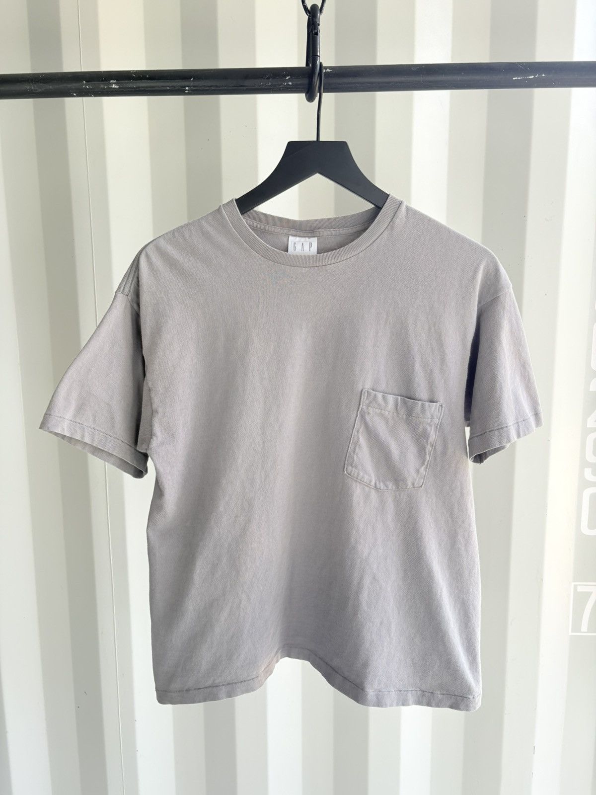Vintage Thrashed Boxy Fit Pocket Faded Distressed Shirt GRUNGE Size US S / EU 44-46 / 1 - 1 Thumbnail