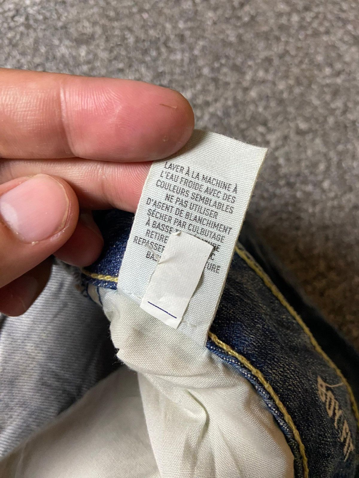 American Eagle Outfitters × Vintage American Eagle Distressed Denim Crop Ripped Jeans (123) Size US 33 - 4 Thumbnail