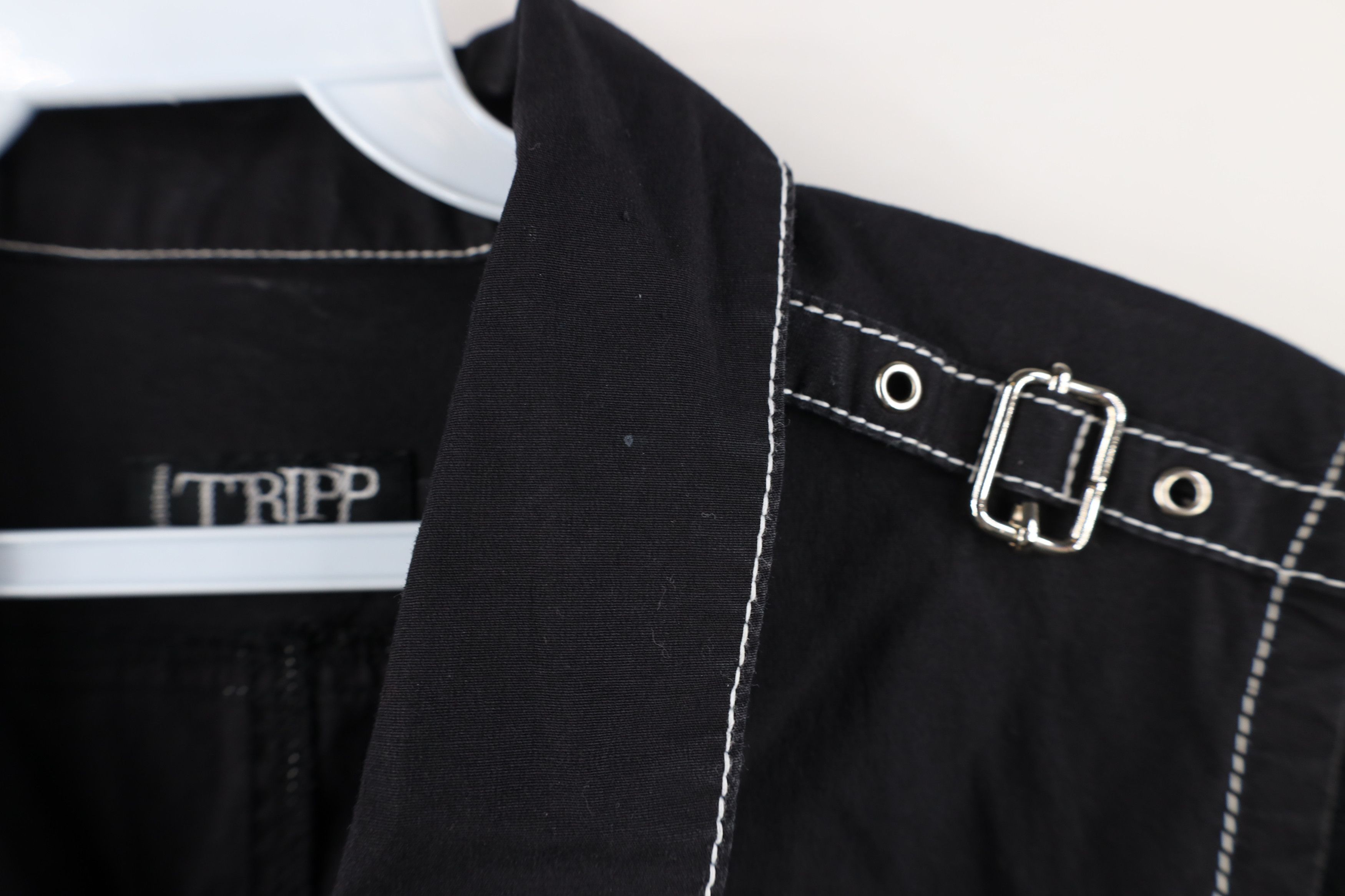 Vintage Vintage 90s Y2K Tripp NYC Goth Sleeveless Snap Button Shirt Size L / US 10 / IT 46 - 7 Thumbnail