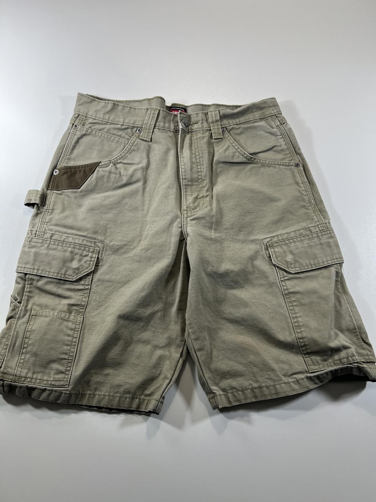 Unknown London Vintage Wrangler Beige Cargo Shorts 32 Size US 32 / EU 48 - 1 Thumbnail