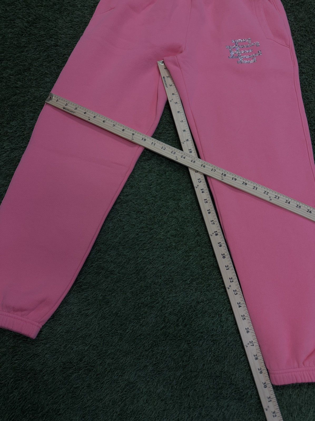 Eric Emanuel × Swarovski Eric Emanuel x Swarovski Sweatpants Size Large (NEW) RARE Size US 33 - 13 Thumbnail