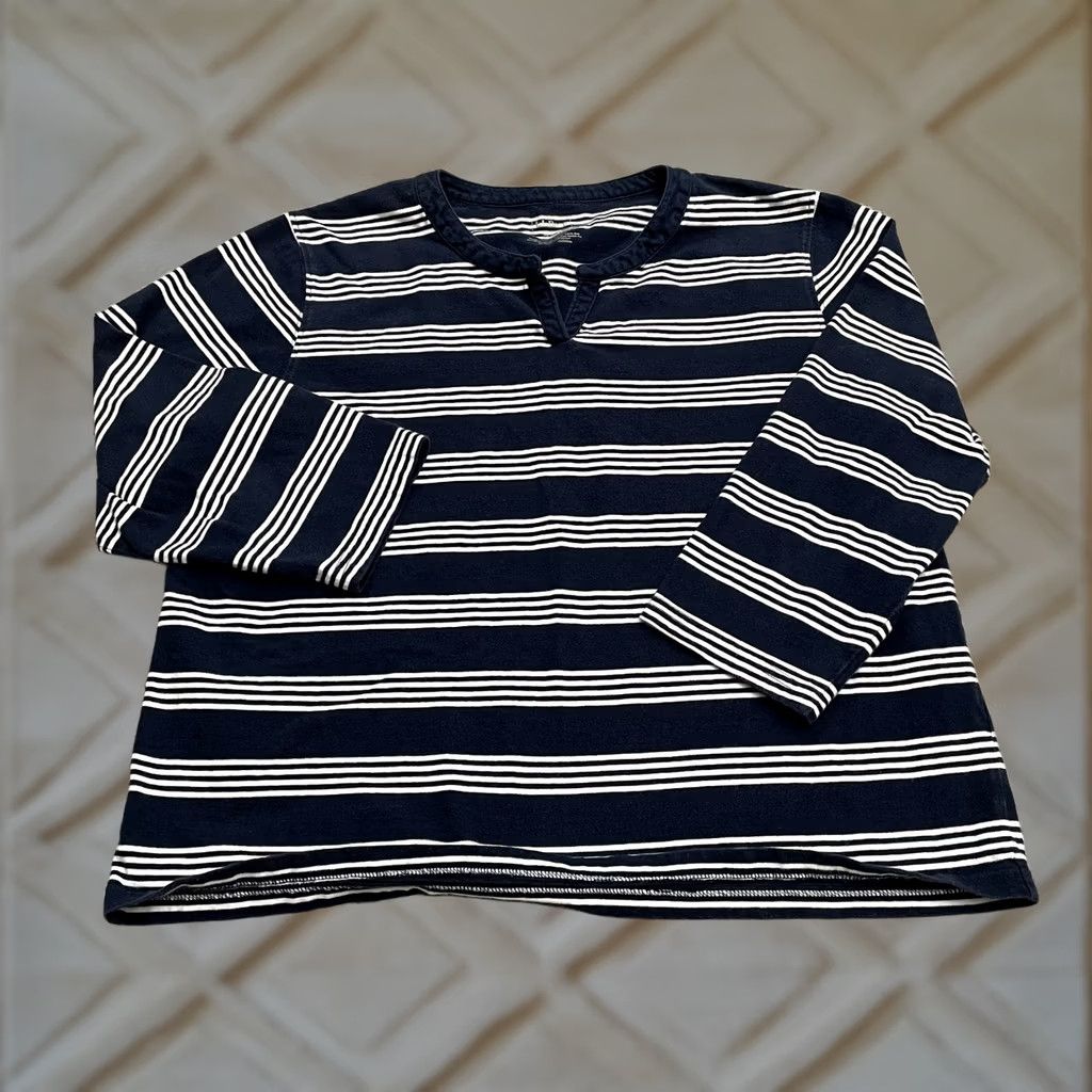 Vintage L.L. Bean Women Medium Navy Blue Striped Long Sleeve Cotton Split Neck Top Size M / US 6-8 / IT 42-44 - 1 Thumbnail