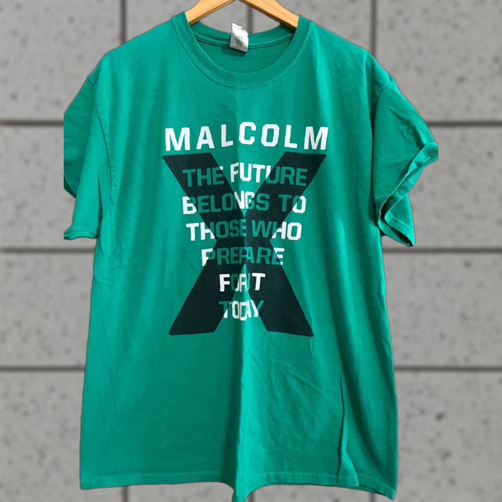 Gildan Malcom X the future belongs to those who prepare for it today green XL t shirt Mens T-Shirt Size US XL / EU 56 / 4 - 1 Thumbnail