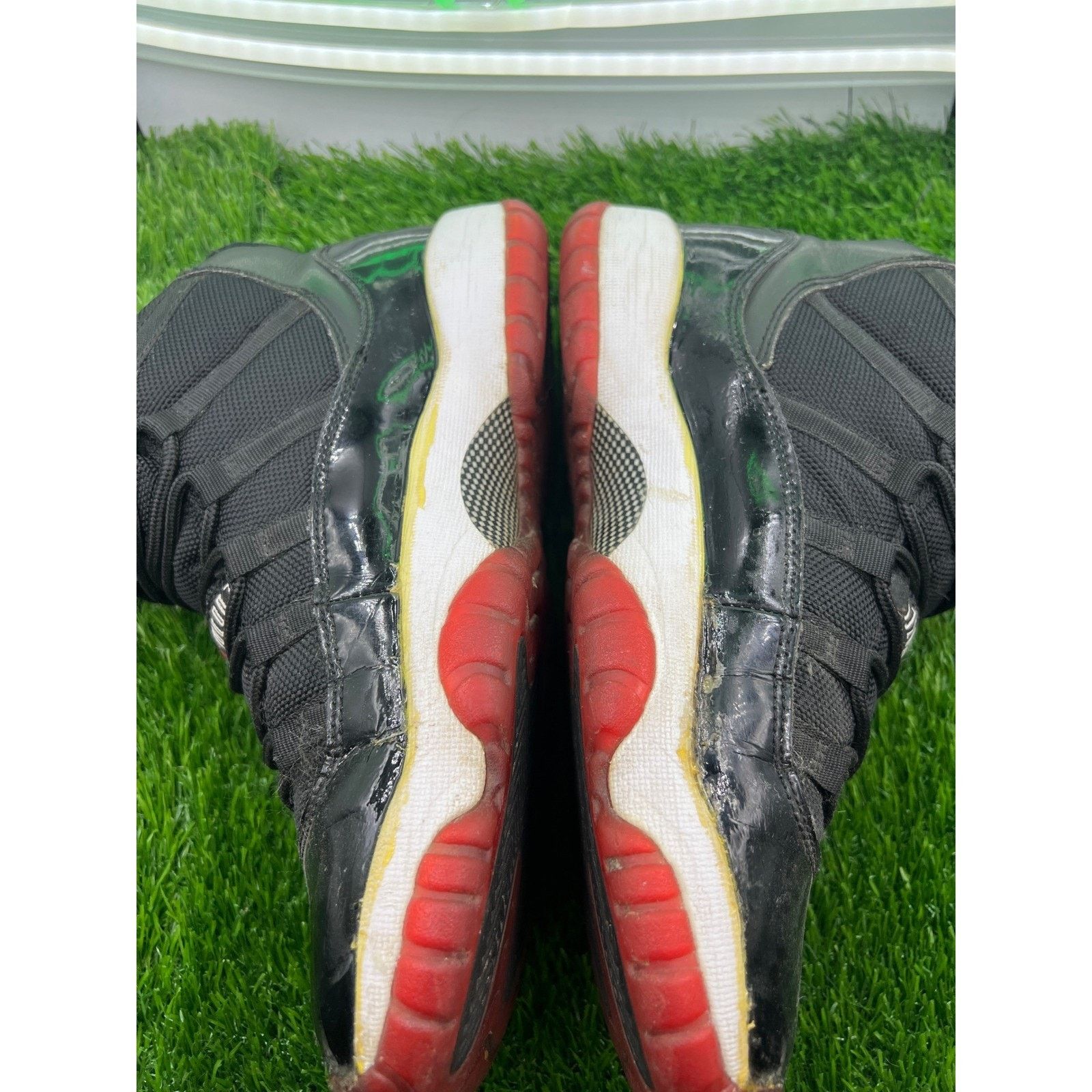 Jordan Brand Air Jordan 11 Retro 2012 Bred Sneakers Mens Size 7 Size US 7 / EU 40 - 4 Thumbnail