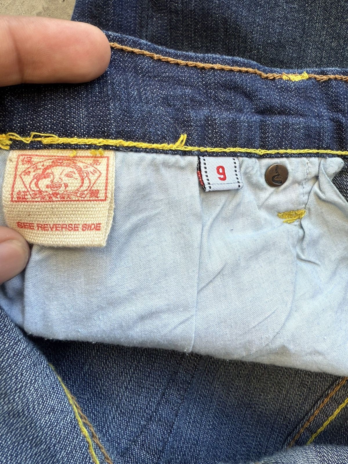 Evisu Women’s Evisu vintage denim jeans size 6 us y2k 00s Size 28" / US 6 / IT 42 - 4 Thumbnail
