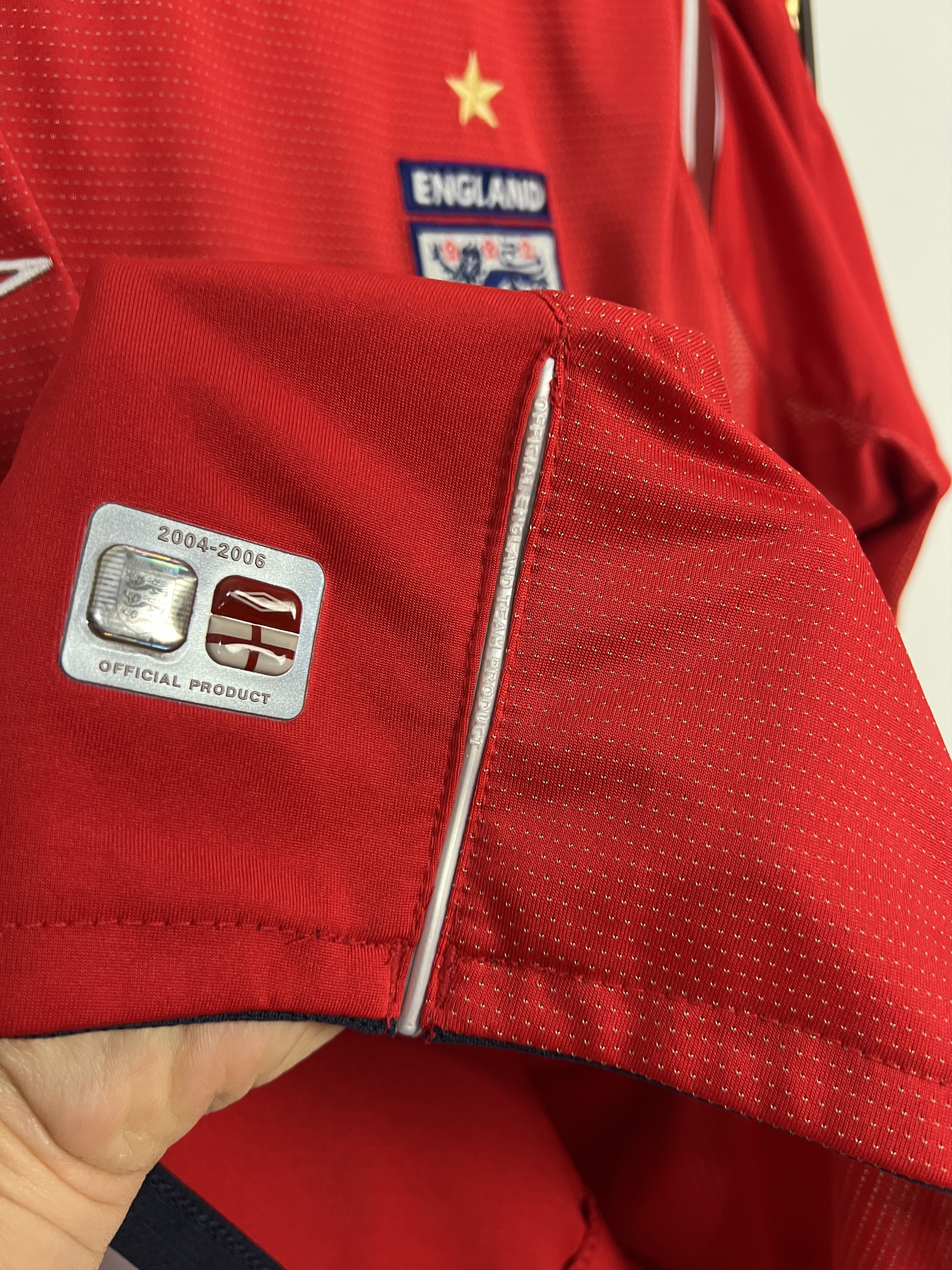 Umbro England Away football shirt 2004 Soccer Umbro Jersey Trikot Size US L / EU 52-54 / 3 - 6 Thumbnail