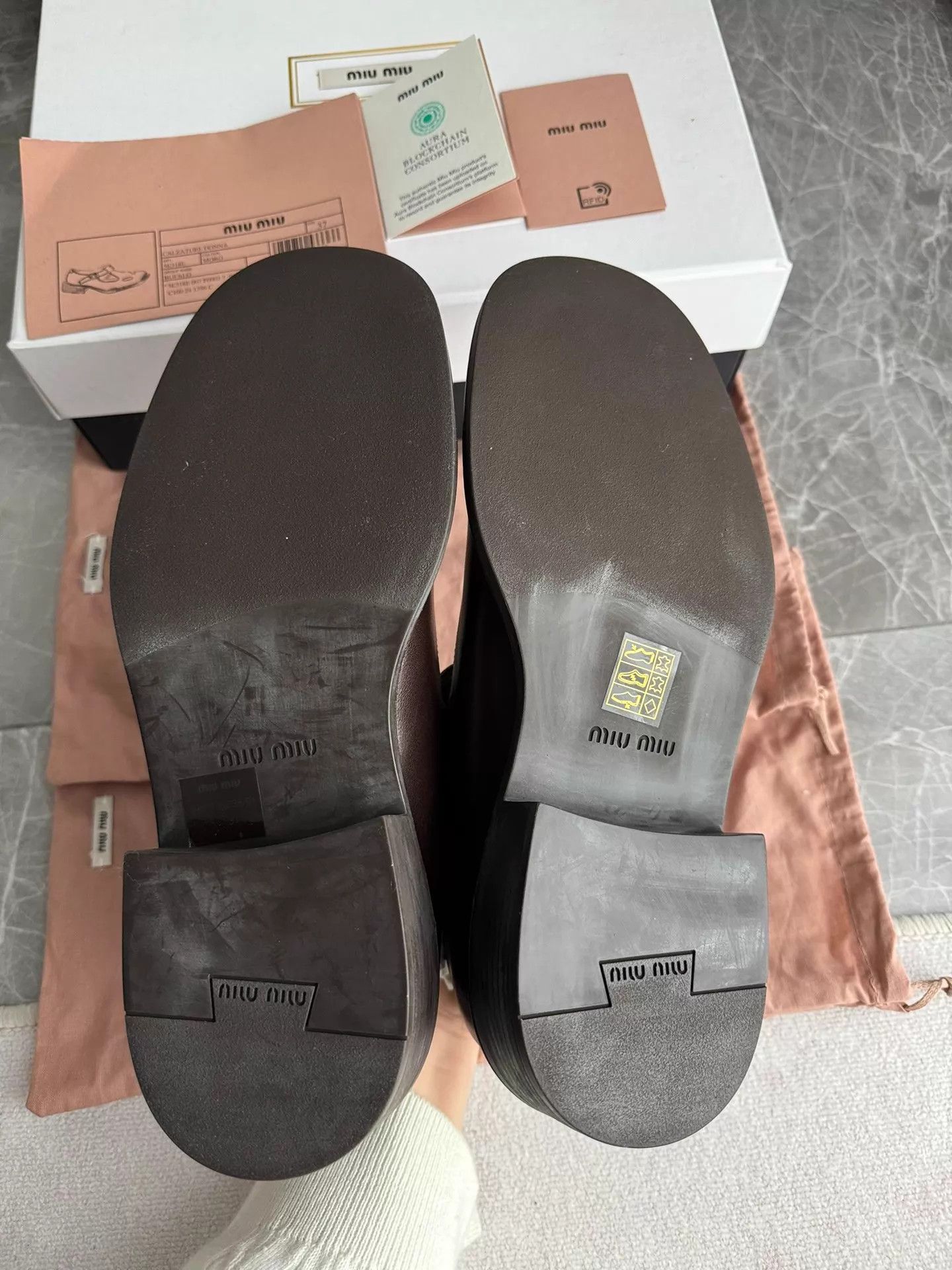 Miu Miu Miu Miu Deep Brown T-strap Platform Mary Jane EU37 Size US 6.5 / IT 36.5 - 5 Thumbnail