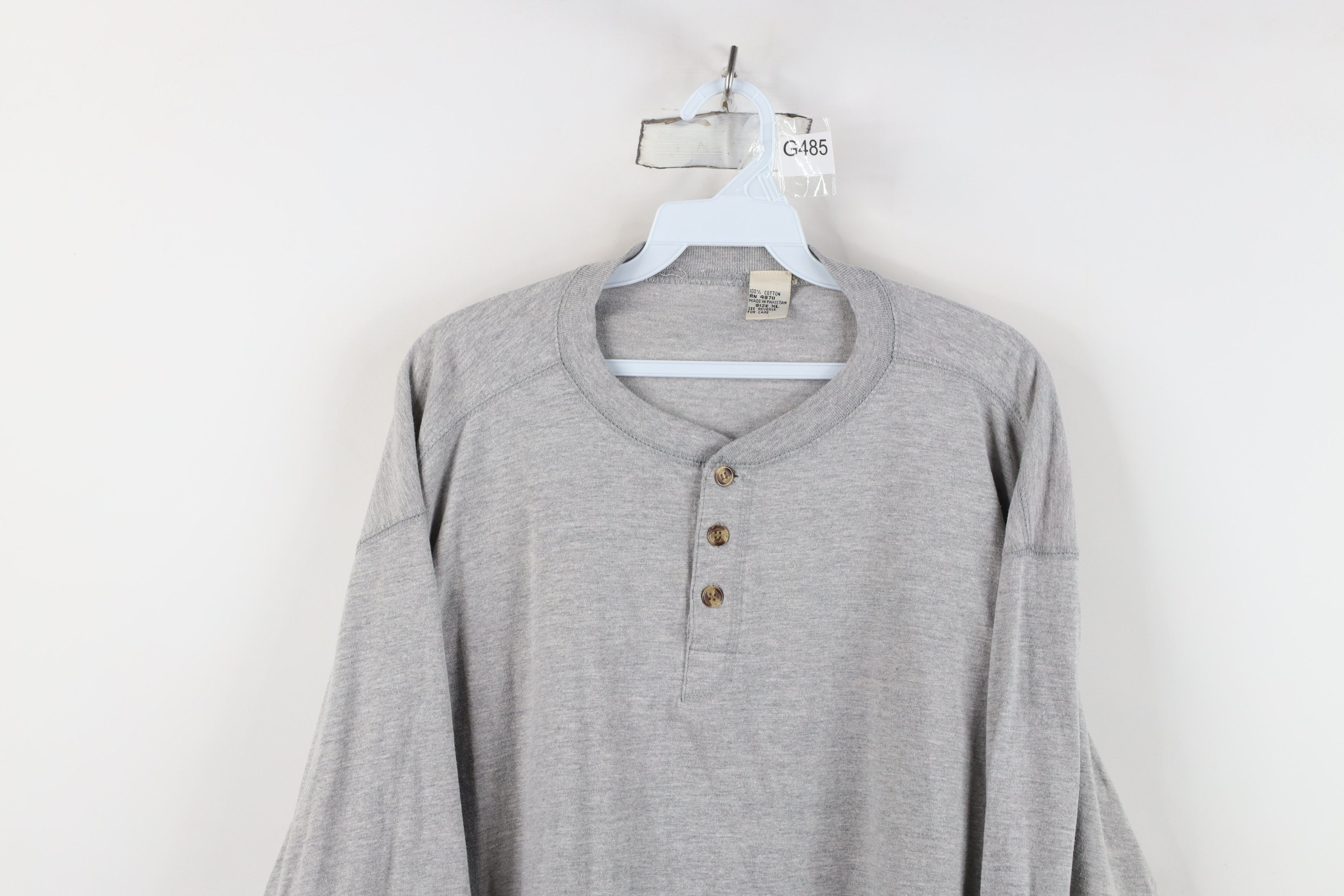 Vintage Vintage 90s Streetwear Long Sleeve Henley T-Shirt Gray Size US XL / EU 56 / 4 - 2 Thumbnail
