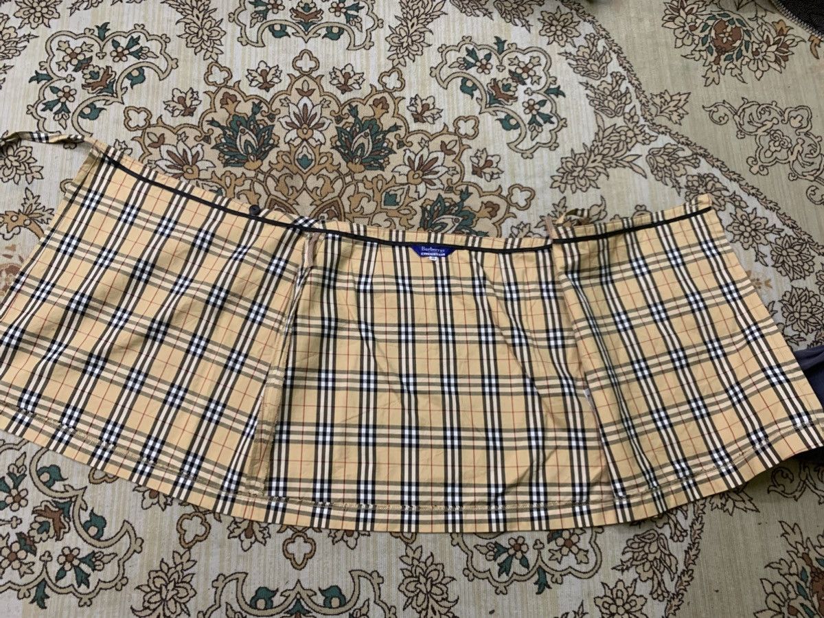 Burberry VINTAGE BURBERRYS SKIRT NOVACHECK Size 38" / US 16 / IT 52 - 4 Thumbnail