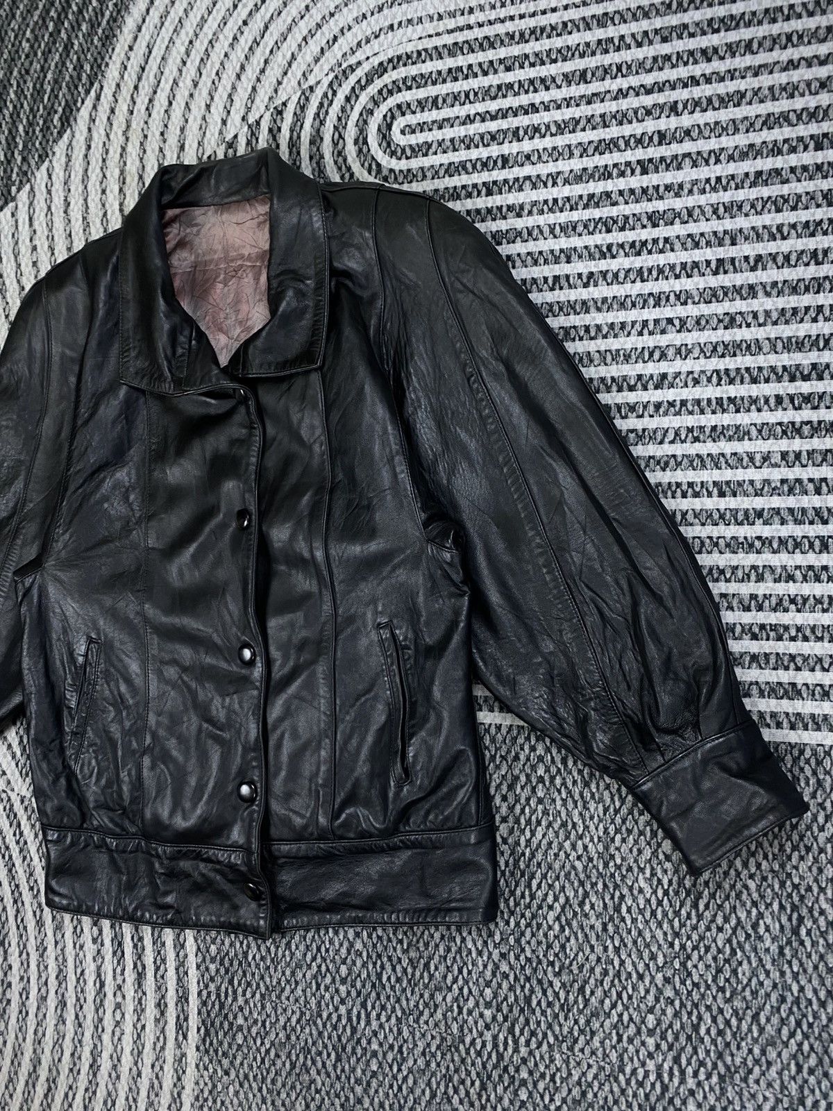 Vintage Vintage Spain Brand Full Leather Buttoned Jacket Size US M / EU 48-50 / 2 - 4 Thumbnail