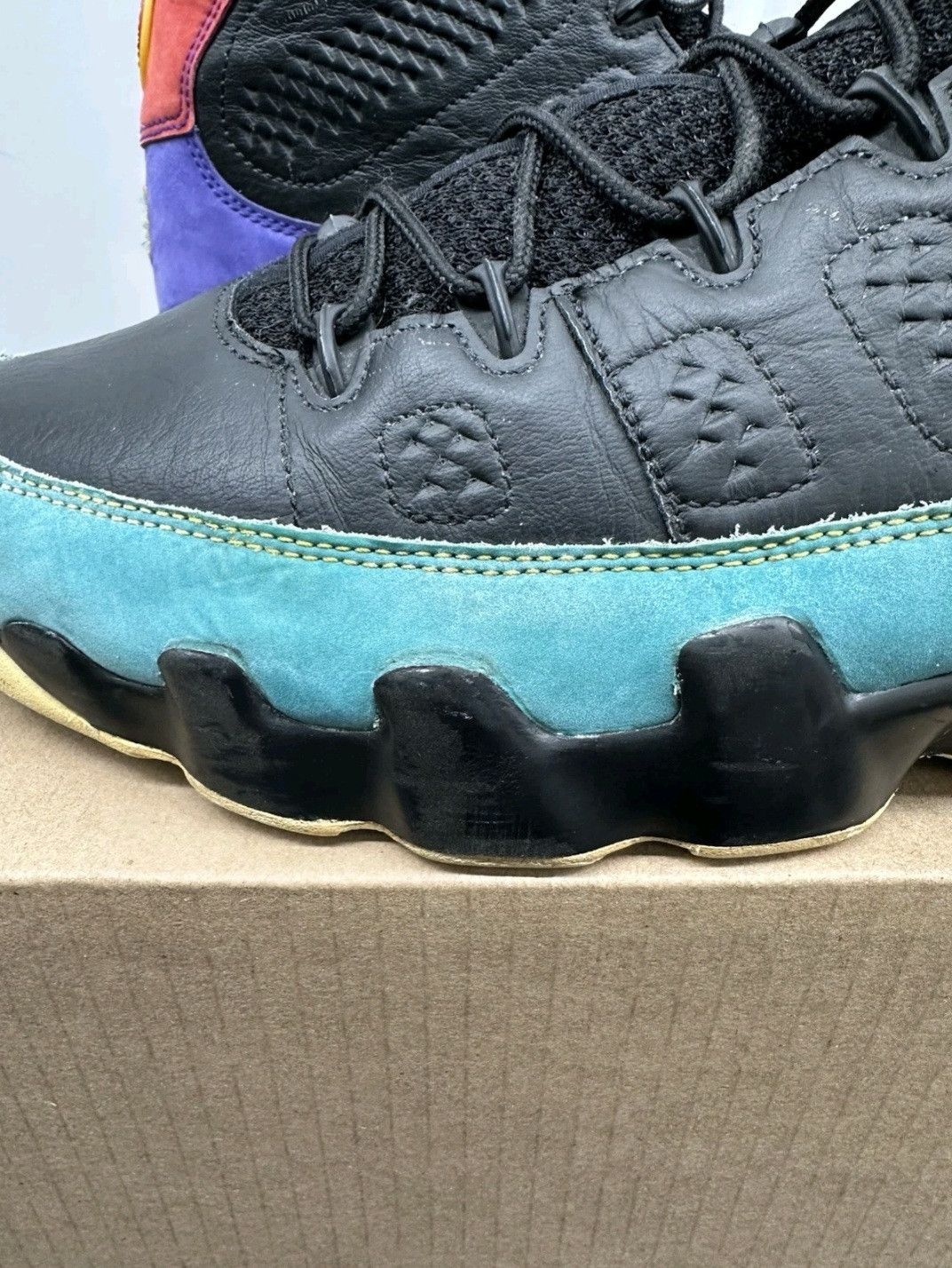 Jordan Brand Nike Air Jordan Retro 9 Dream It Do It 302370065 Size 12 Men Size US 12 / EU 45 - 8 Thumbnail