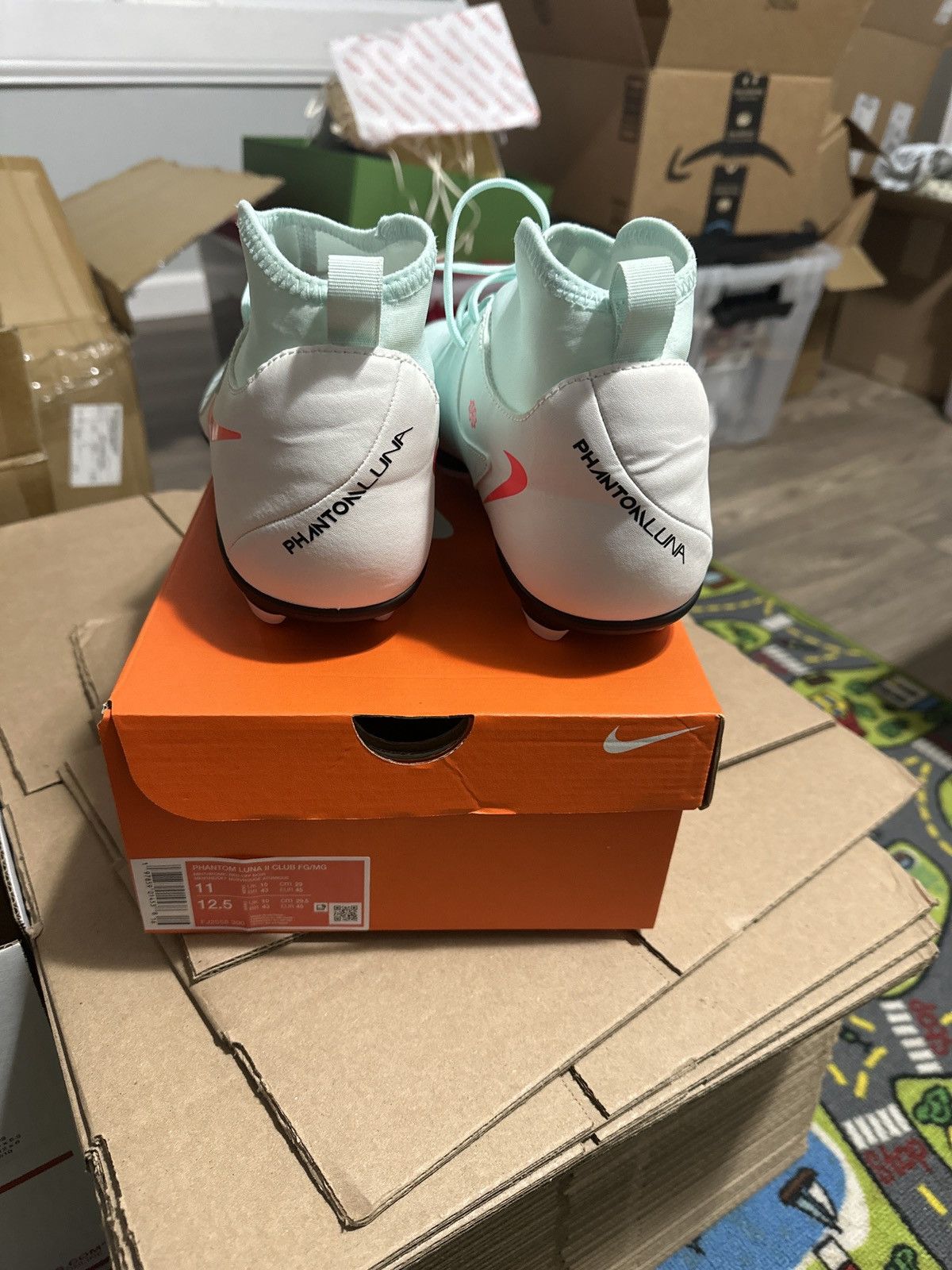 Nike Nike Phantom Luna 2 Club MG Size US 11 / EU 44 - 6 Thumbnail
