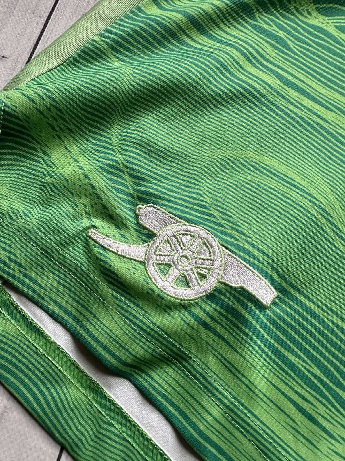 Adidas Adidas Arsenal green goalkeeper soccer shorts 1 rare size S Size US 30 / EU 46 - 2 Thumbnail