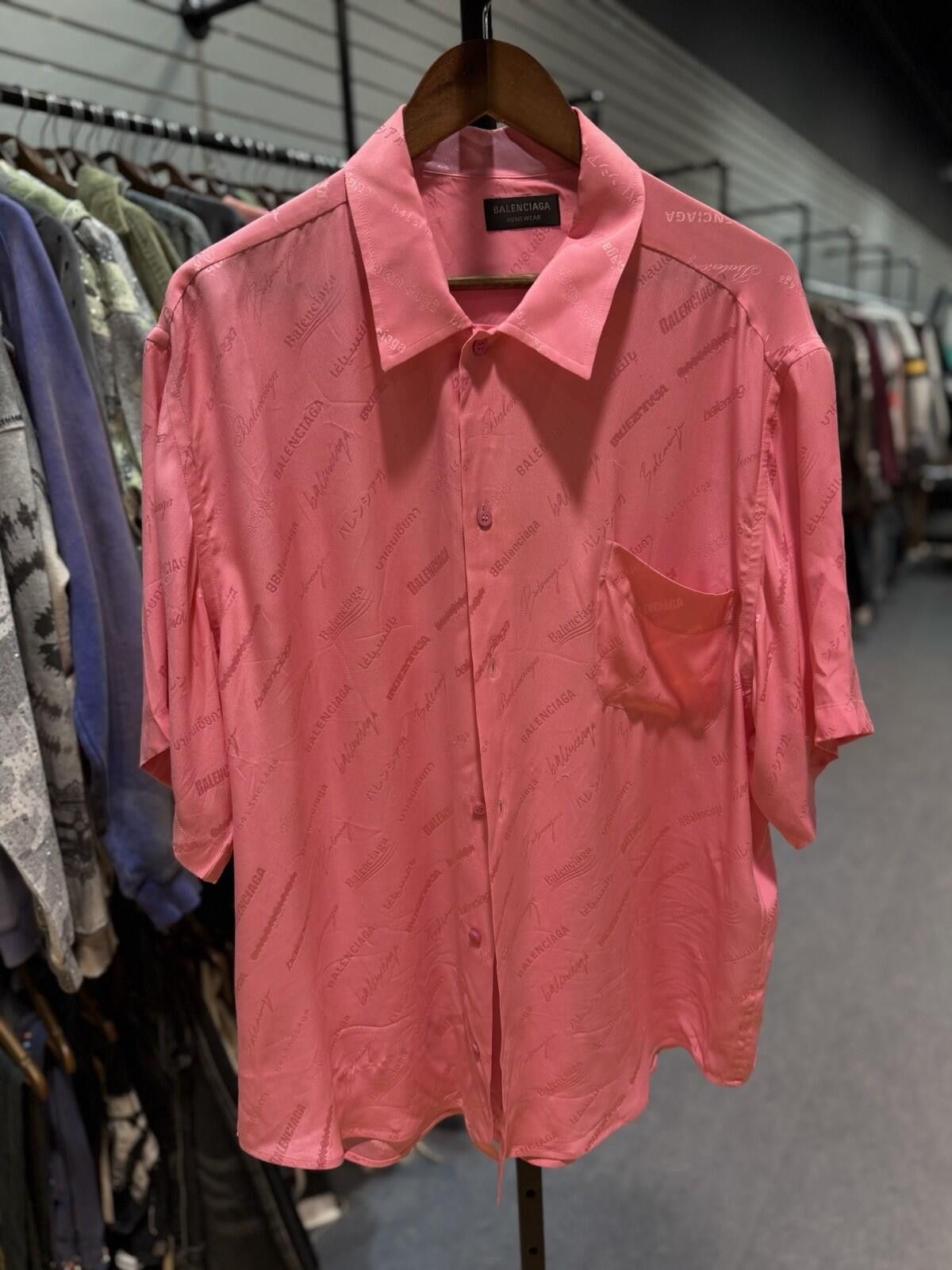 Balenciaga Balenciaga Homewear Pink Oversized Pajama Blouse 32 $1650 Size M / US 6-8 / IT 42-44 - 4 Thumbnail