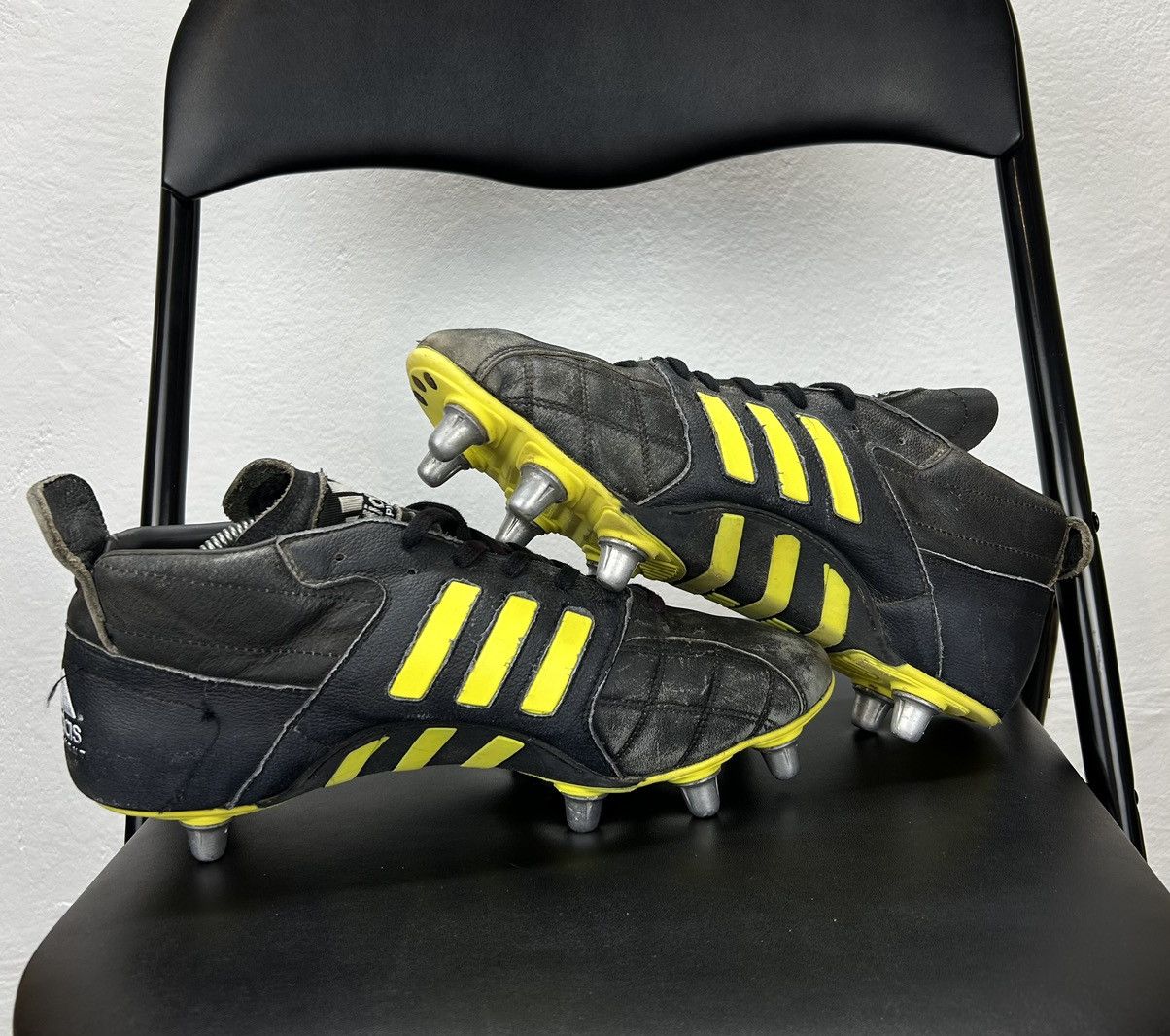 Adidas × Equipment × Vintage Adidas Equipment Vintage Football Boots Black France Size US 10 / EU 43 - 6 Thumbnail