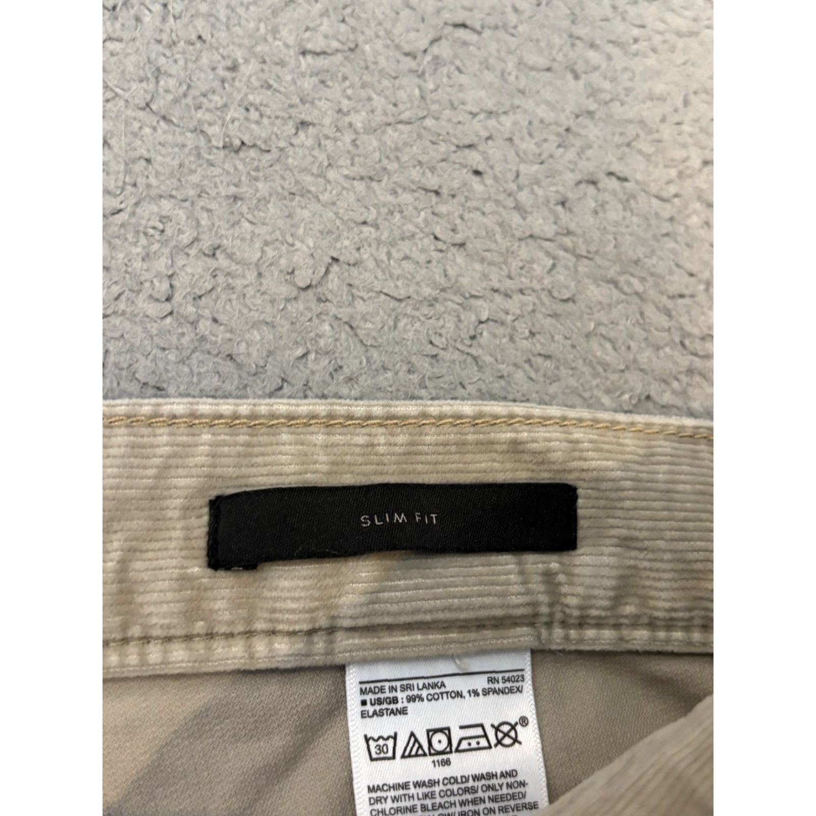 Banana Republic Banana Republic Corduroy Pants Mens Slim Beige Straight 35x30 36x28 Traveler Regular Slim Fit Size US 35 - 3 Thumbnail