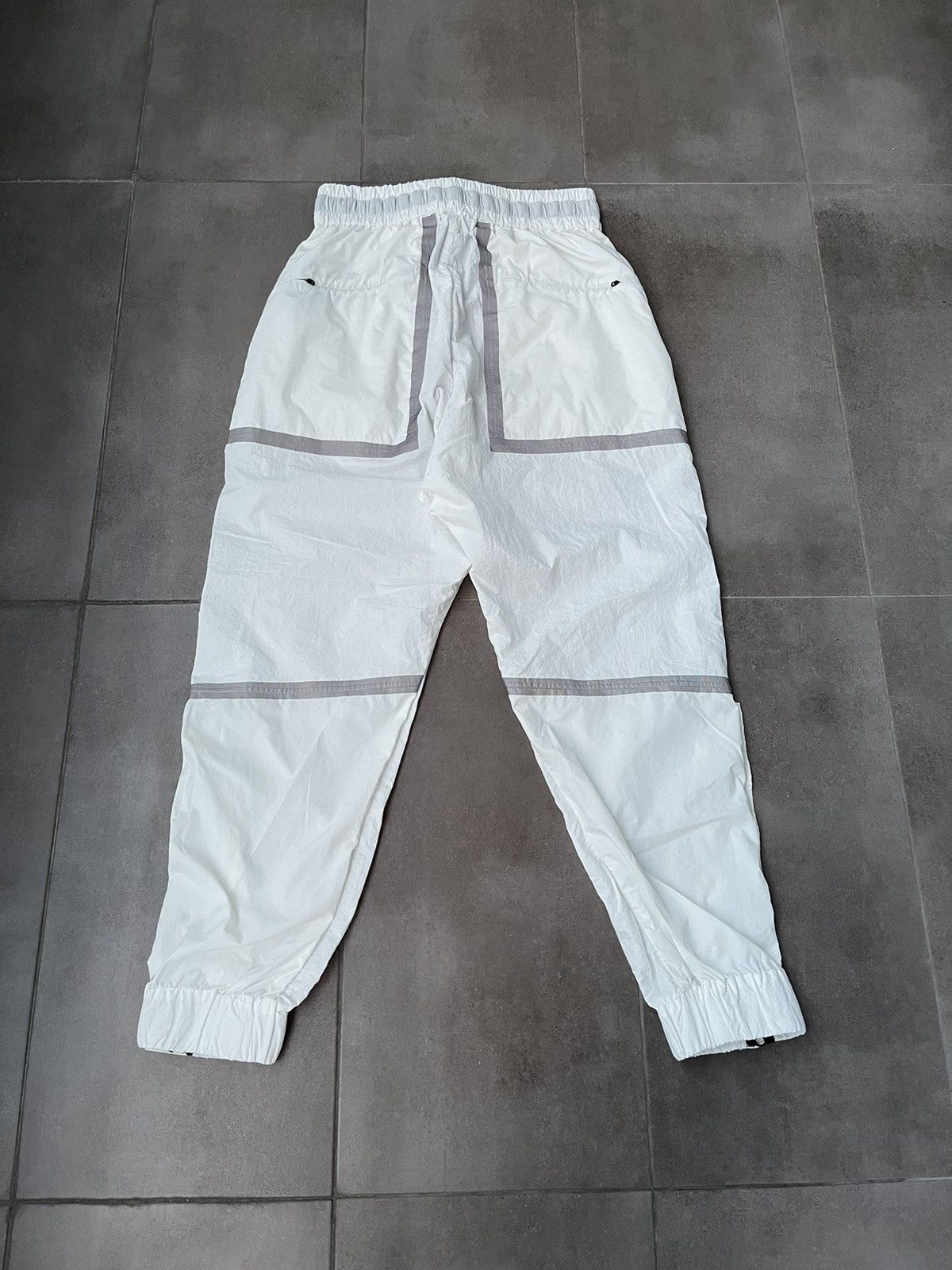 Tobias Birk Nielsen !DS! SS23 Iso Poetism Tobias Birk Nielsen White Nylon Pants Size US 34 / EU 50 - 13 Thumbnail