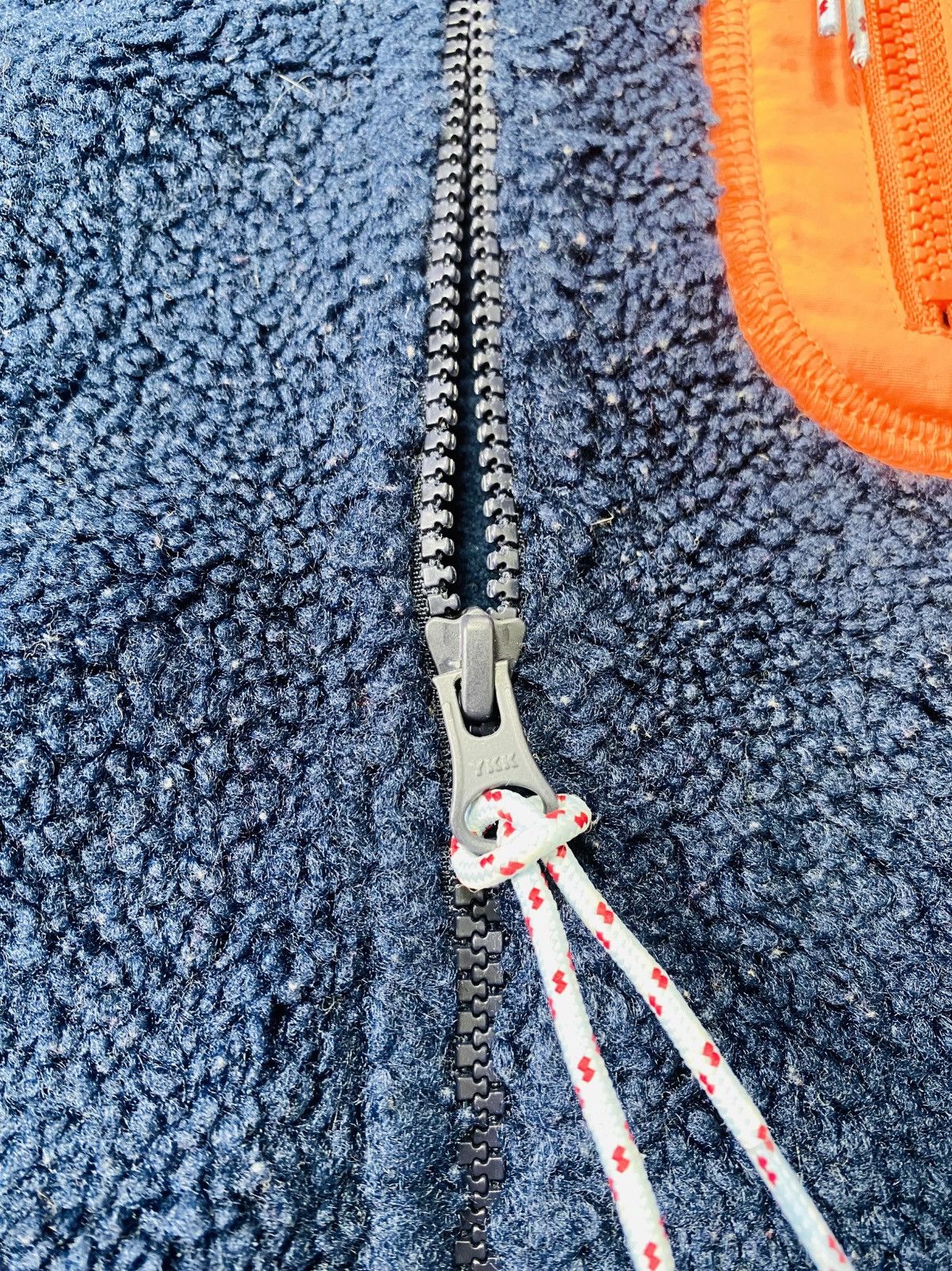 JW Anderson × Uniqlo Rare Uniqlo x J.W. Anderson Hoodie Fleece Size US L / EU 52-54 / 3 - 10 Thumbnail