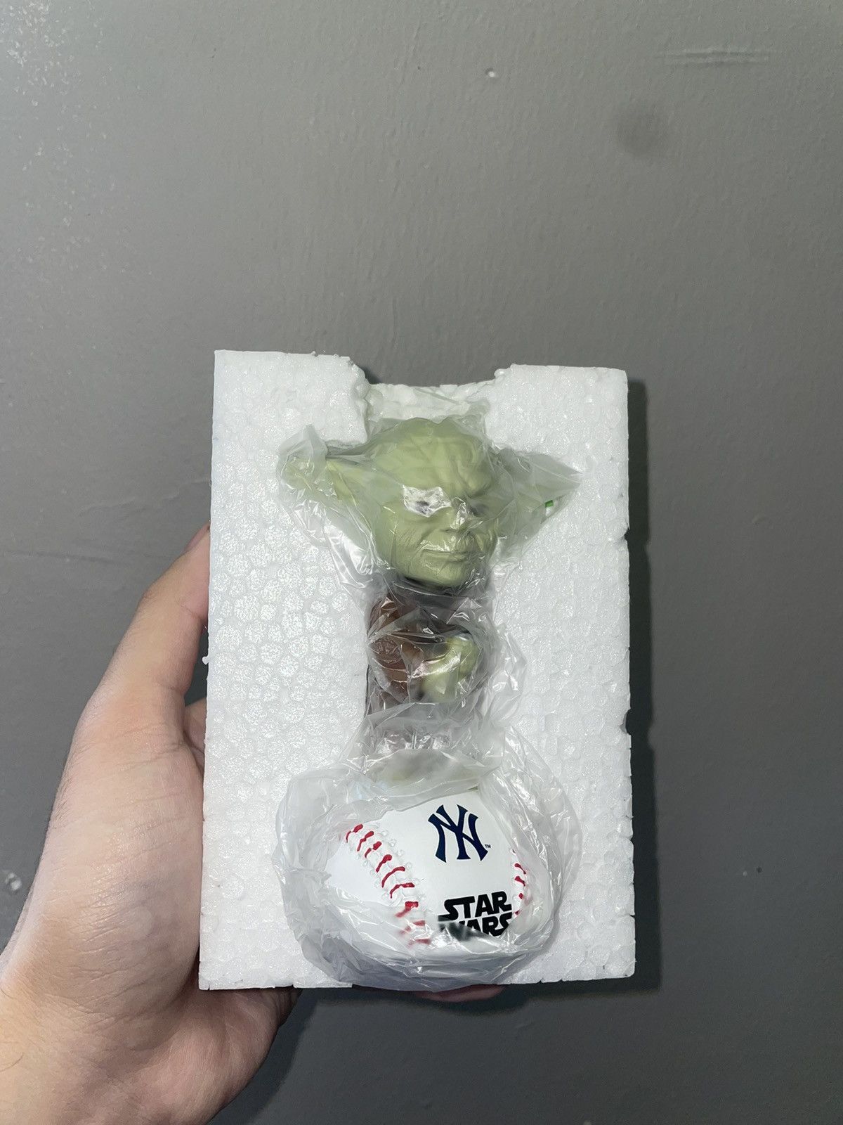 New York Yankees New York Yankees Yoda Star Wars Bobble Head Brand New ...