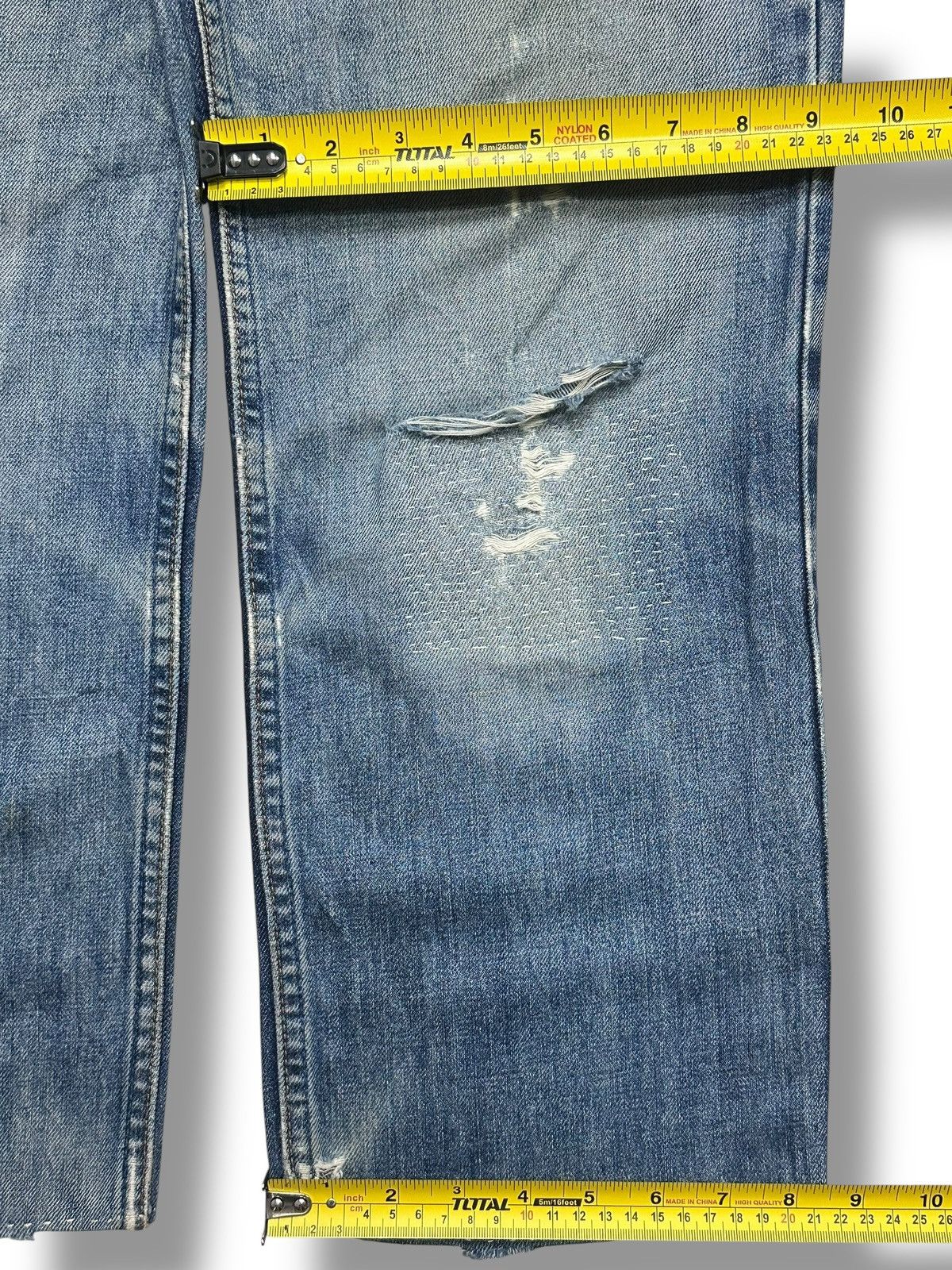 Levi's Levi's 560 Relaxed Fit Vintage Distressed Denim Faded Wash Size US 30 / EU 46 - 18 Thumbnail