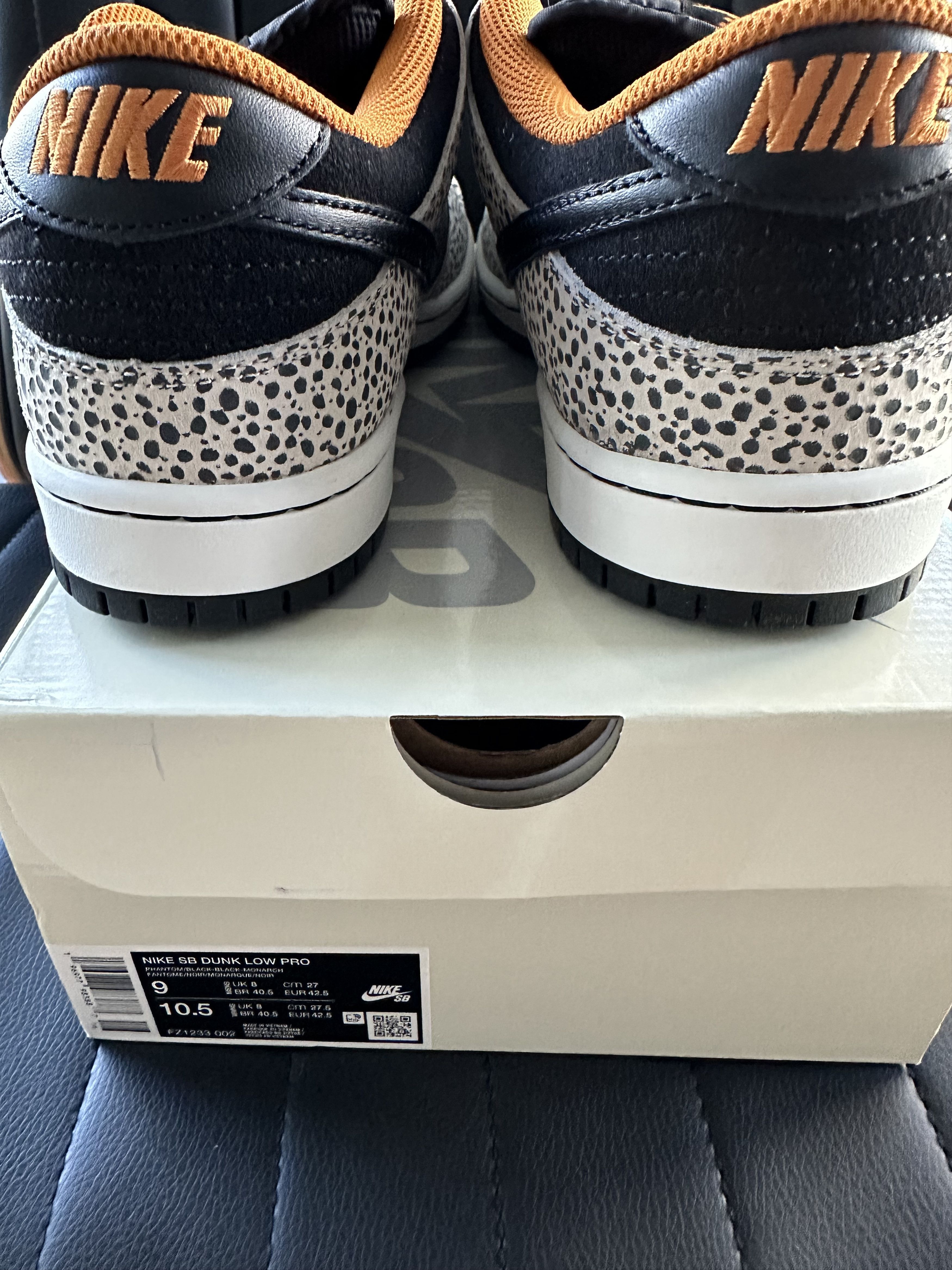 Nike NIKE SB DUNK LOW PRO "SAFARI" Size US 9 / EU 42 - 9 Thumbnail