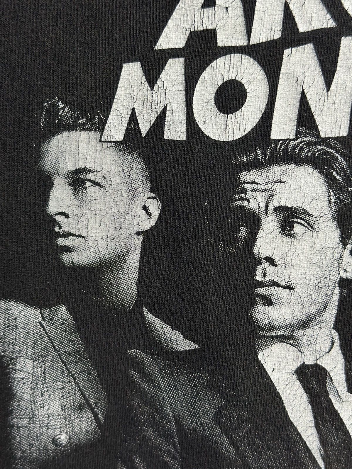 Band Tees Thrashed Vintage Arctic Monkeys Sun Faded Grunge Tee Size US M / EU 48-50 / 2 - 3 Thumbnail