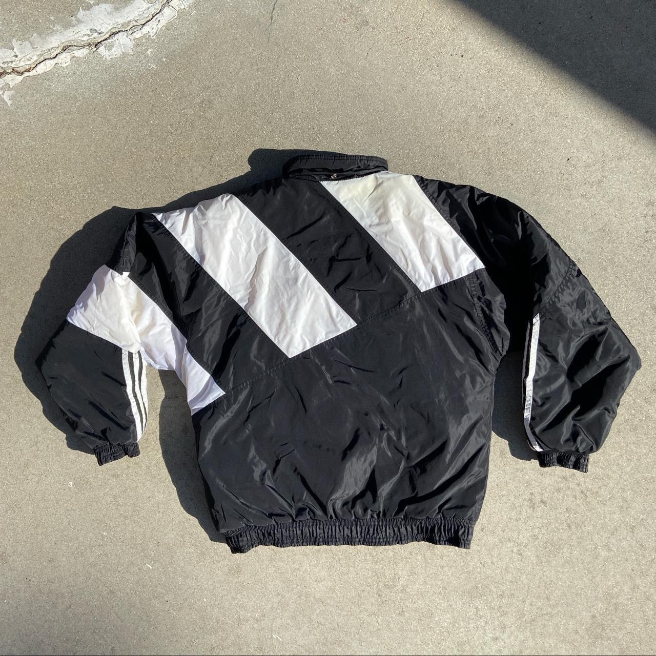 Adidas Vintage Adidas Originals Three Stripe Puffer Jacket Size US S / EU 44-46 / 1 - 2 Thumbnail