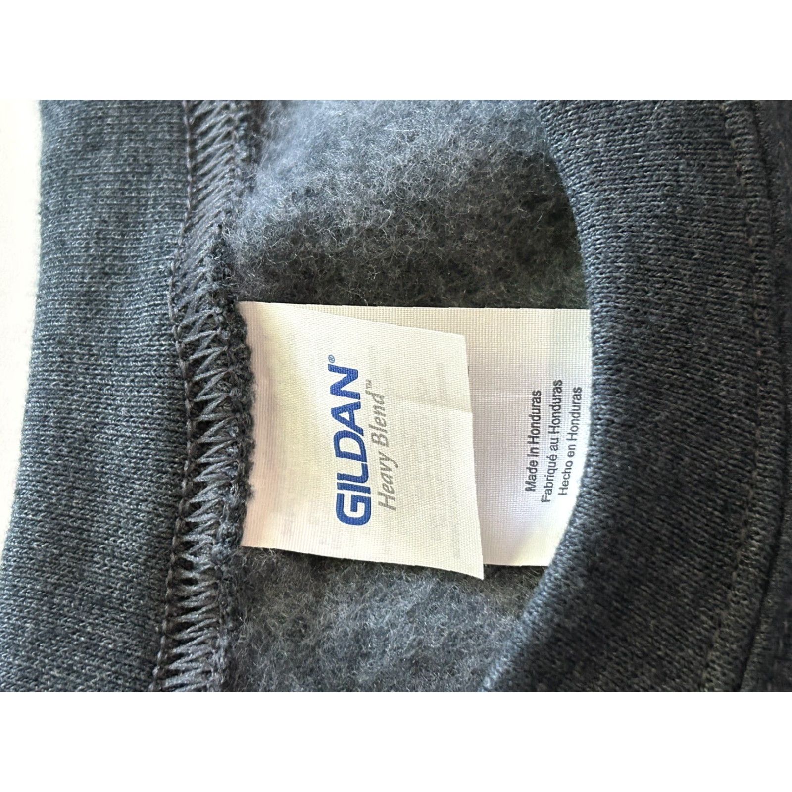 Vintage VINTAGE Yellowstone Dutton Ranch Sweater Gray Sweatshirt Pullover 2XL XXL Men Regular Crew Neck Logo All Seasons TV Casual Knit Shirt? Size US XXL / EU 58 / 5 - 5 Thumbnail
