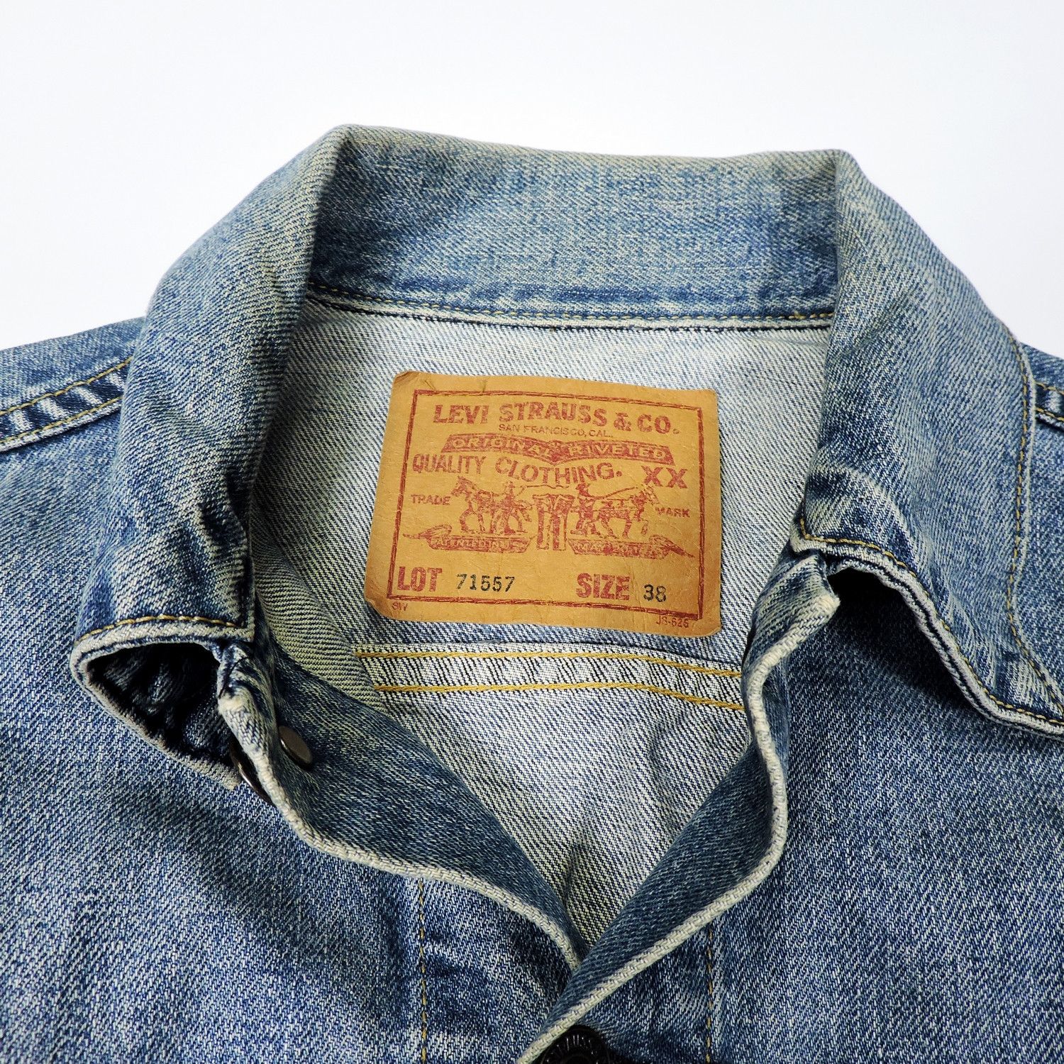 Levi's LEVI'S LVC TYPE III BIG E BUTTON 359 DENIM JACKET Size US M / EU 48-50 / 2 - 3 Thumbnail