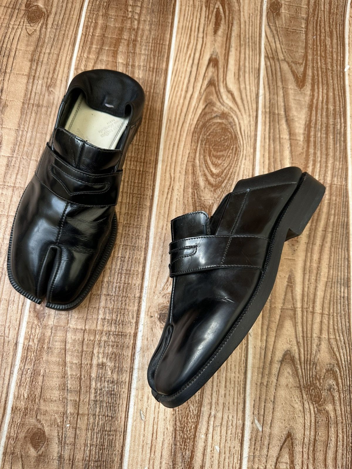 Maison Margiela Maison Margiela Tabi Leather Loafer Size US 6 / IT 36 - 14 Thumbnail