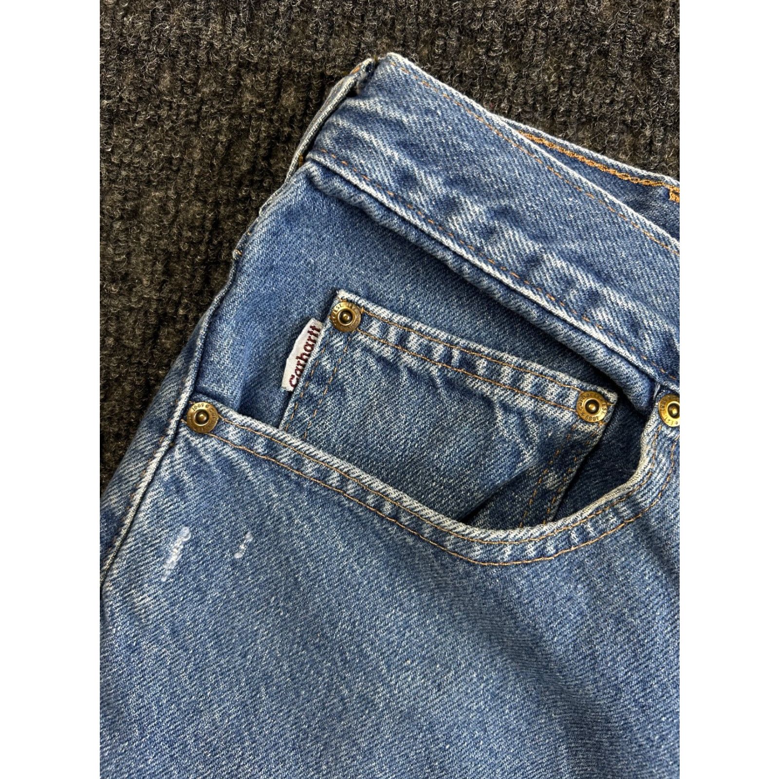 Carhartt VINTAGE Carhartt Jeans Relaxed Fit Baggy 38 x 30 Denim Blue 80s 90s Grunge Logo USA Mens Jeans Size US 38 / EU 54 - 2 Thumbnail